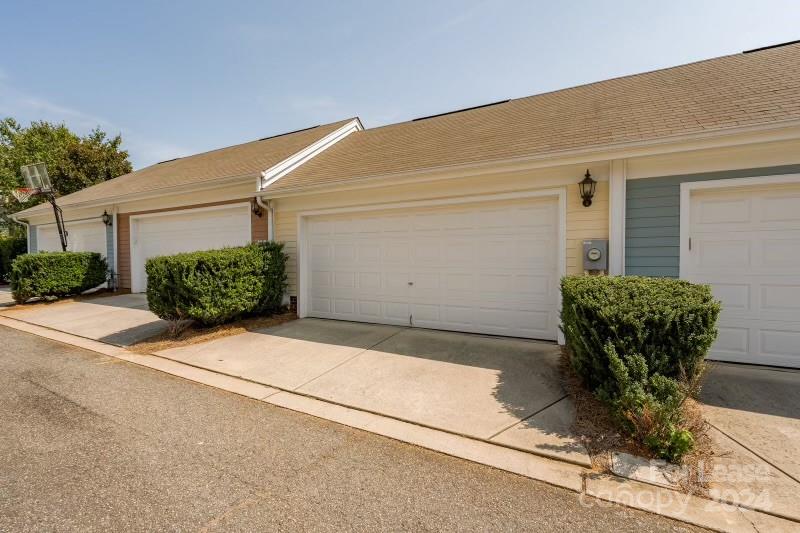 Monteith Park - Residential Lease