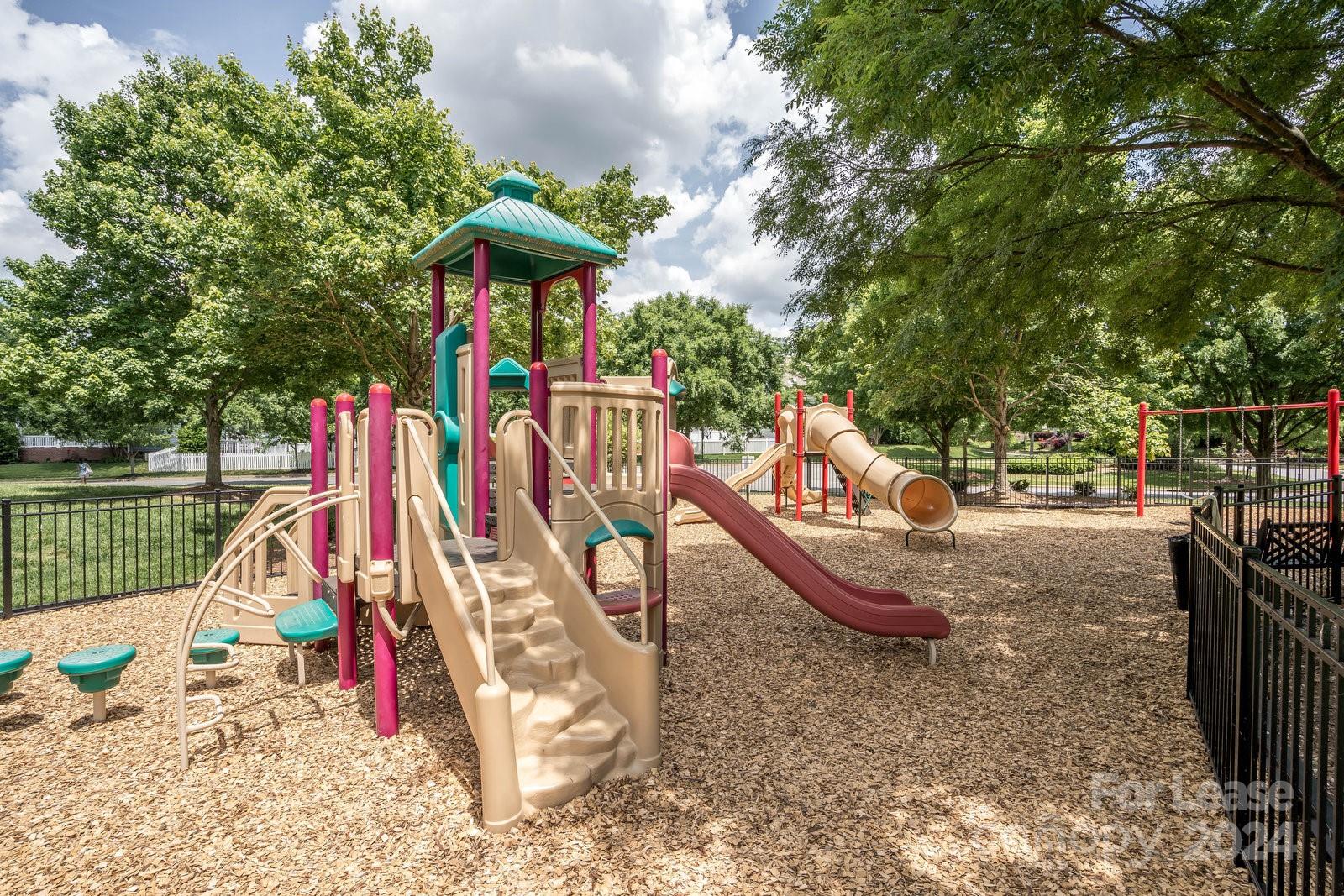 Monteith Park - Residential Lease