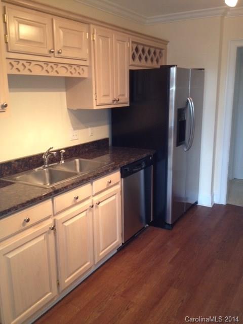 Myers Park - Residential Lease