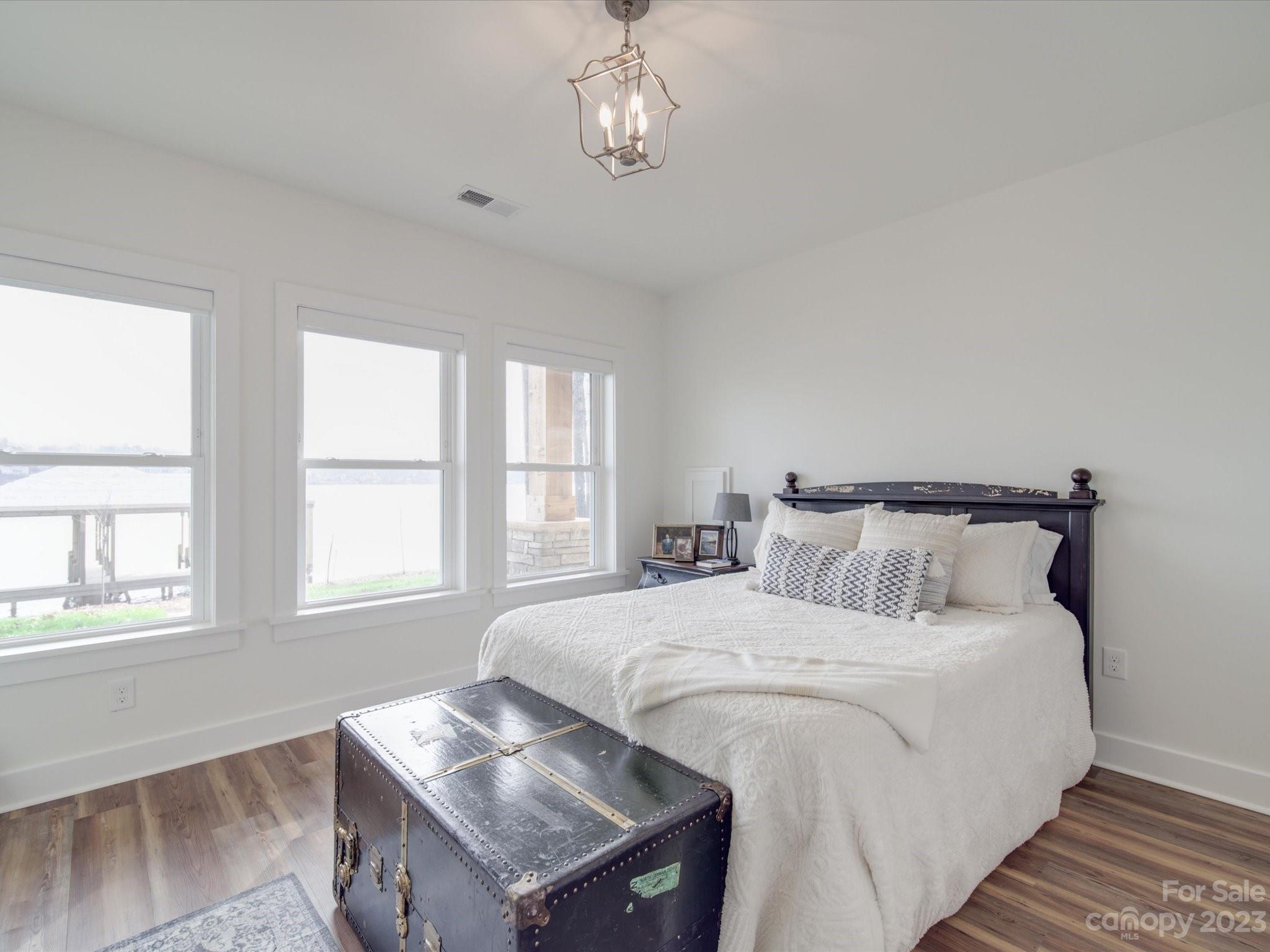 Eagle Pointe - Residential