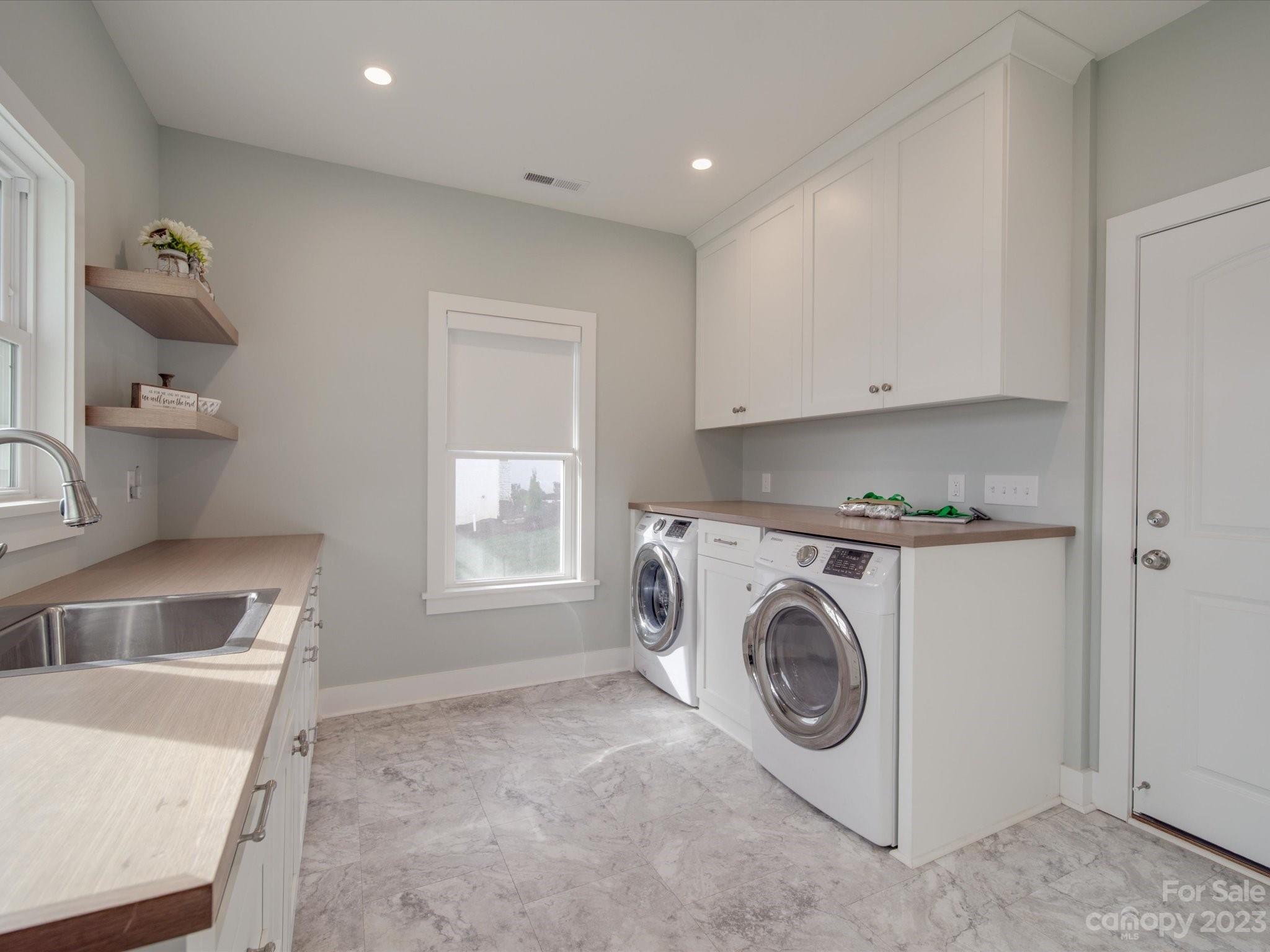 Eagle Pointe - Residential