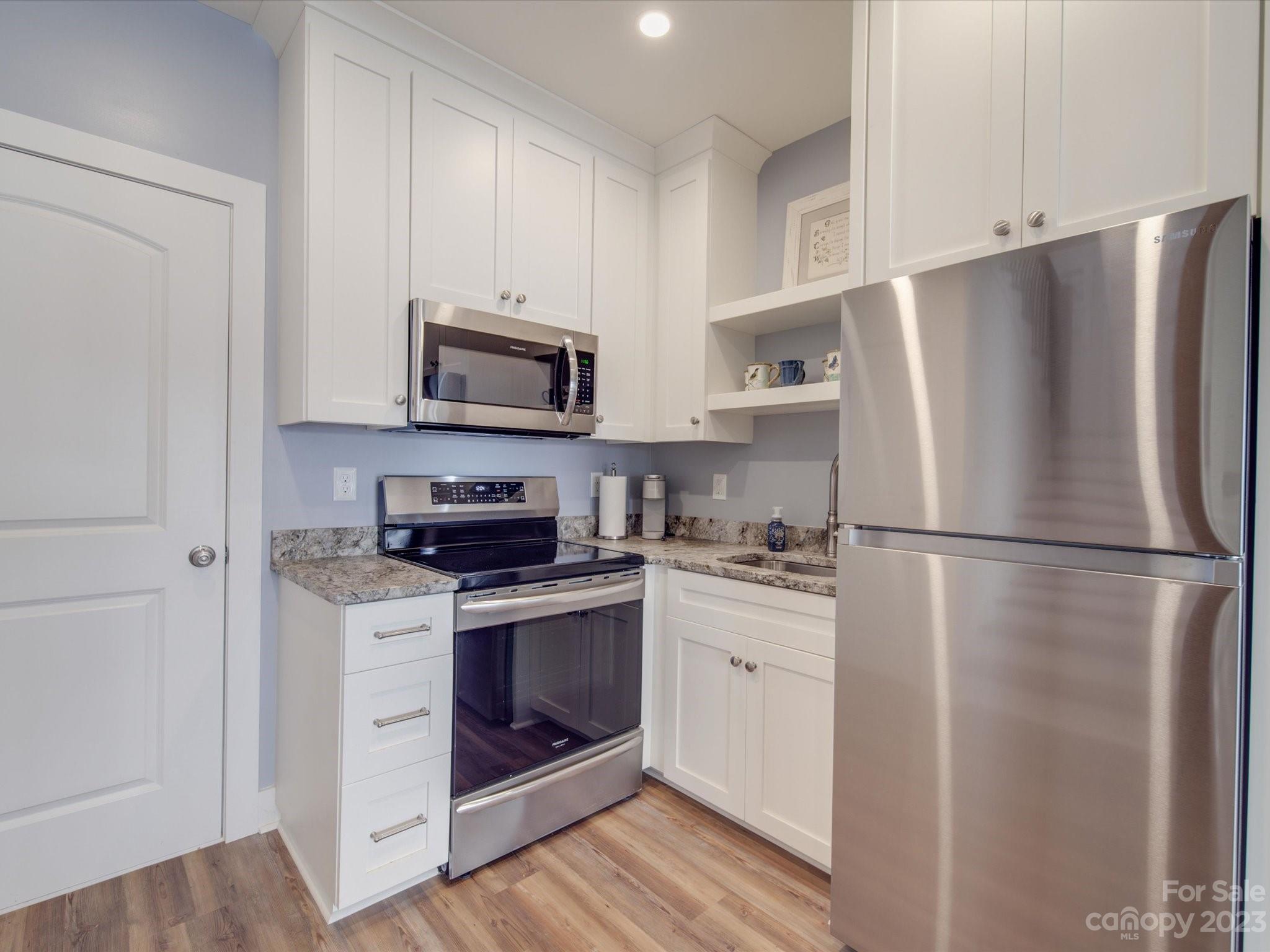 Eagle Pointe - Residential