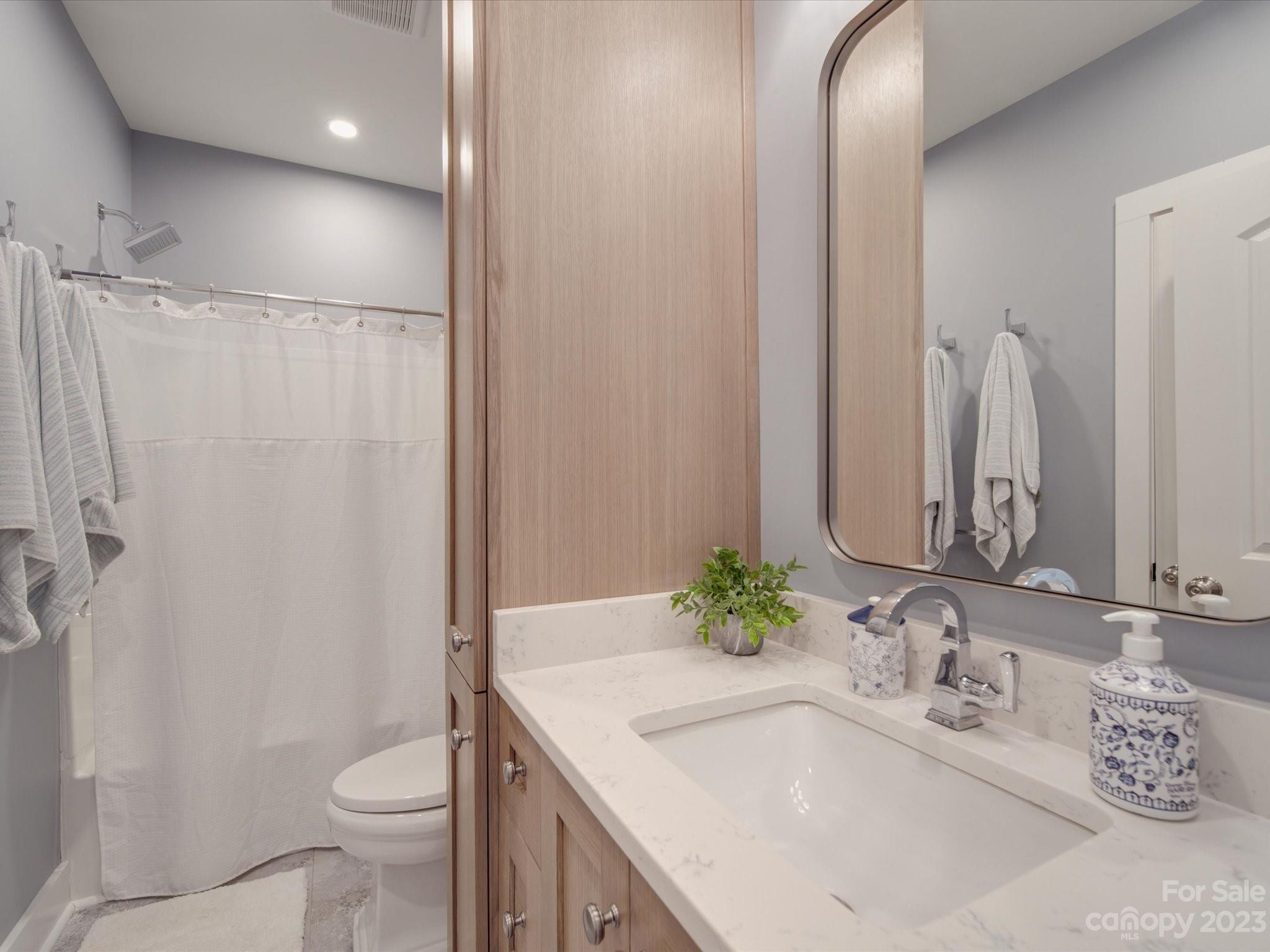 Eagle Pointe - Residential