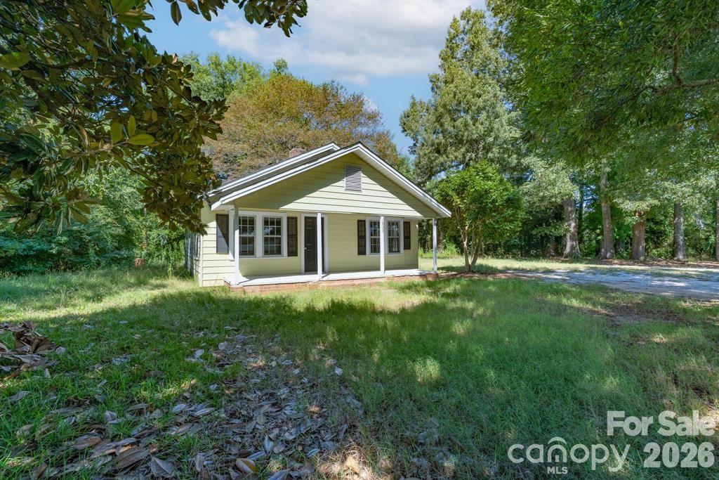 1933 N Rocky River Road
