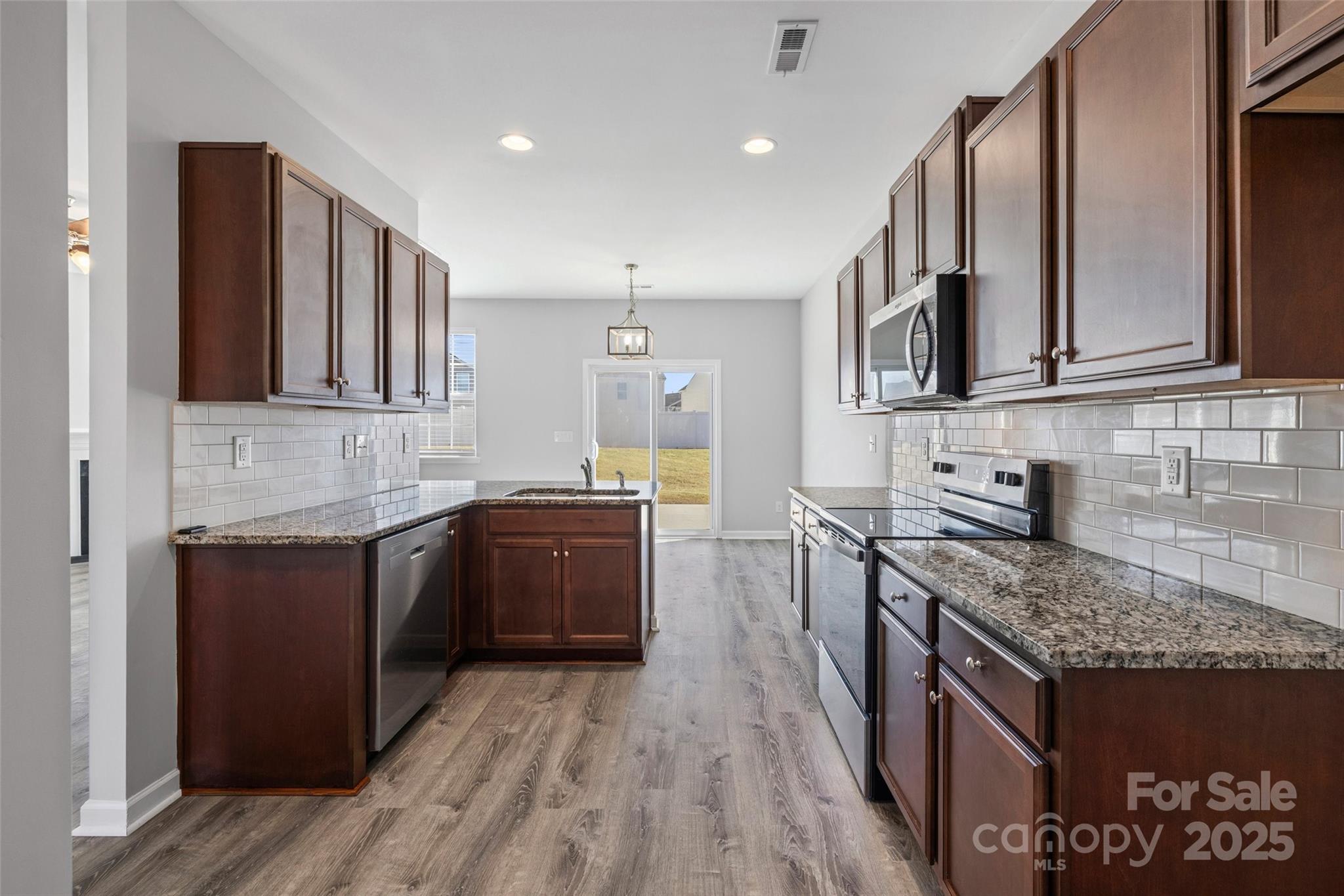 Sutton Farms - Residential