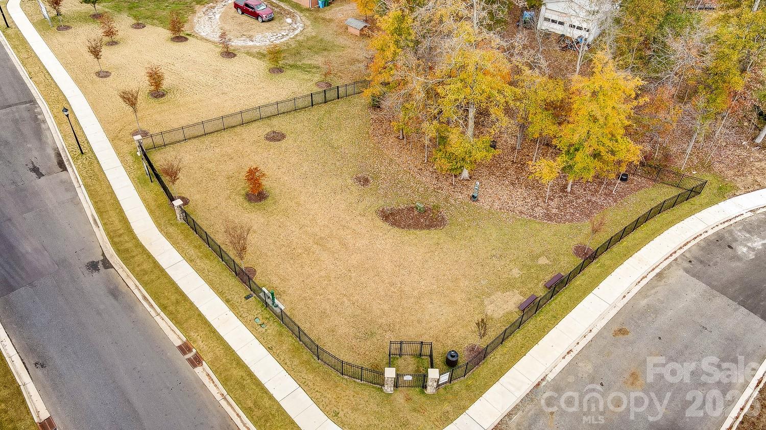 Harrisburg Village - Residential