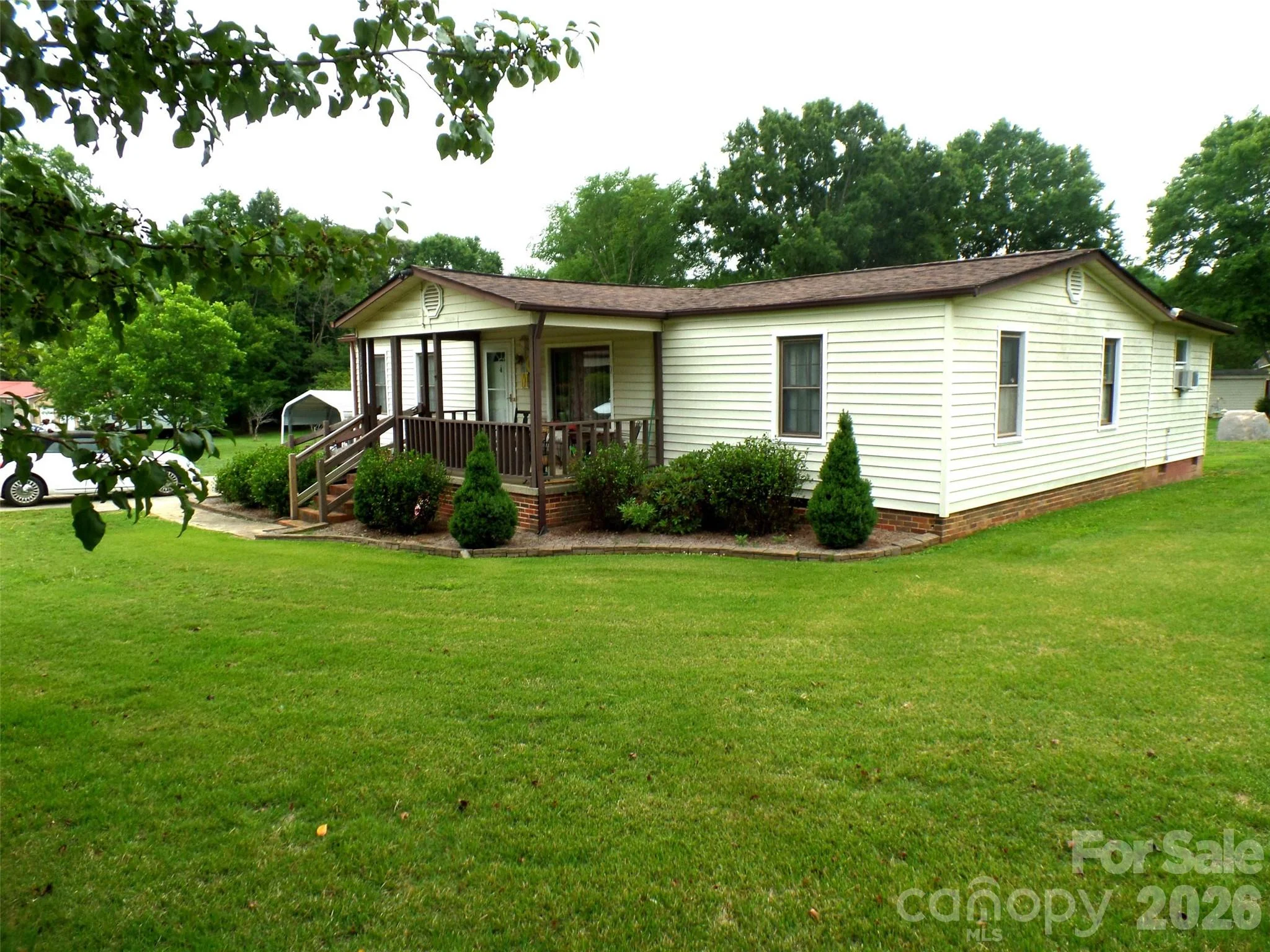 3333 Hunawill Street Unit 2, Claremont, NC, 28610