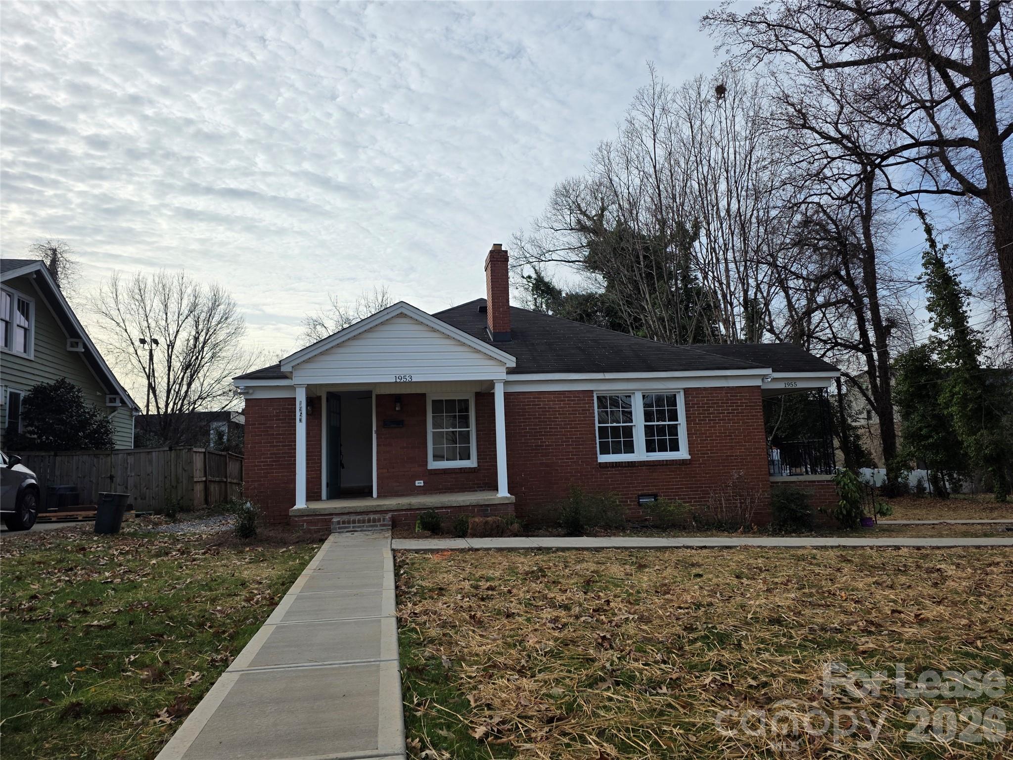 1953 Woodcrest Avenue