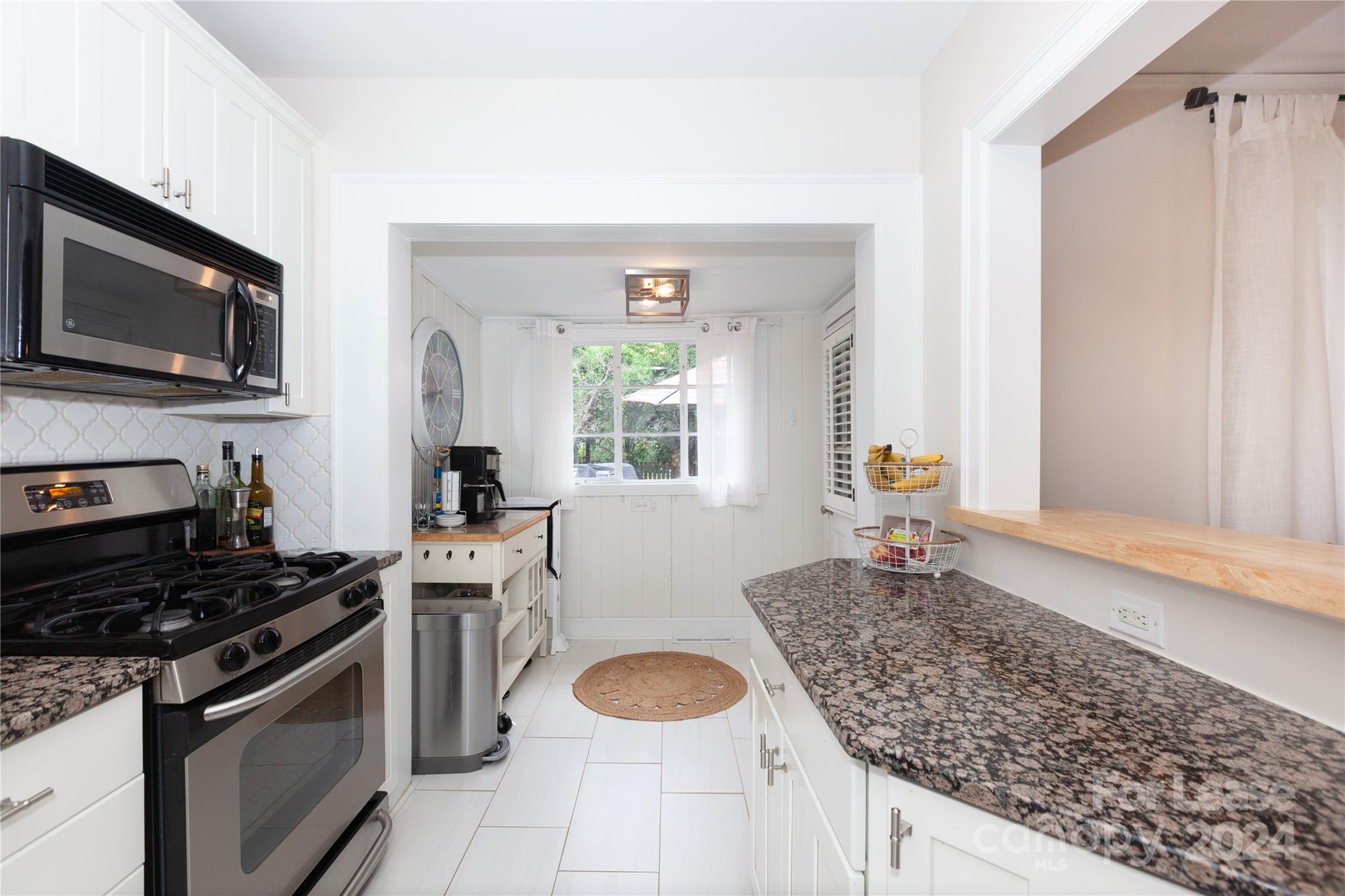 Chantilly - Residential Lease