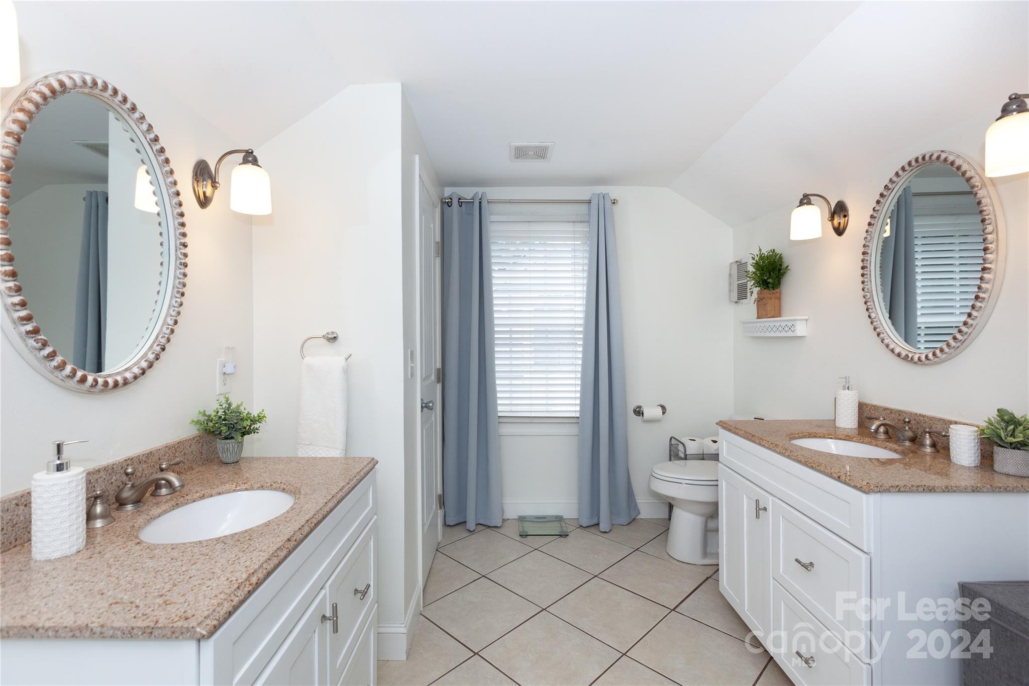 Chantilly - Residential Lease