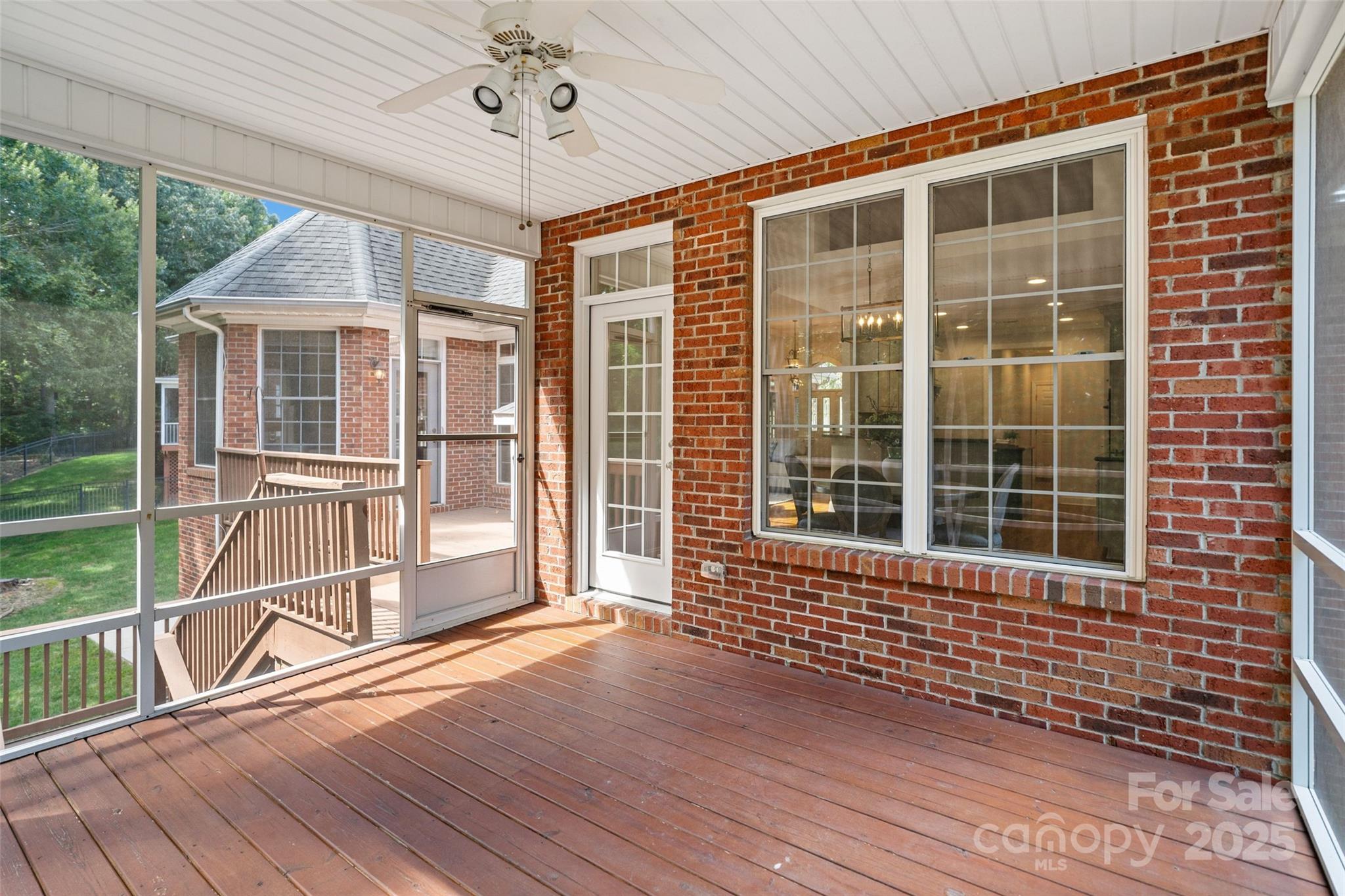 Laurel Creek - Residential