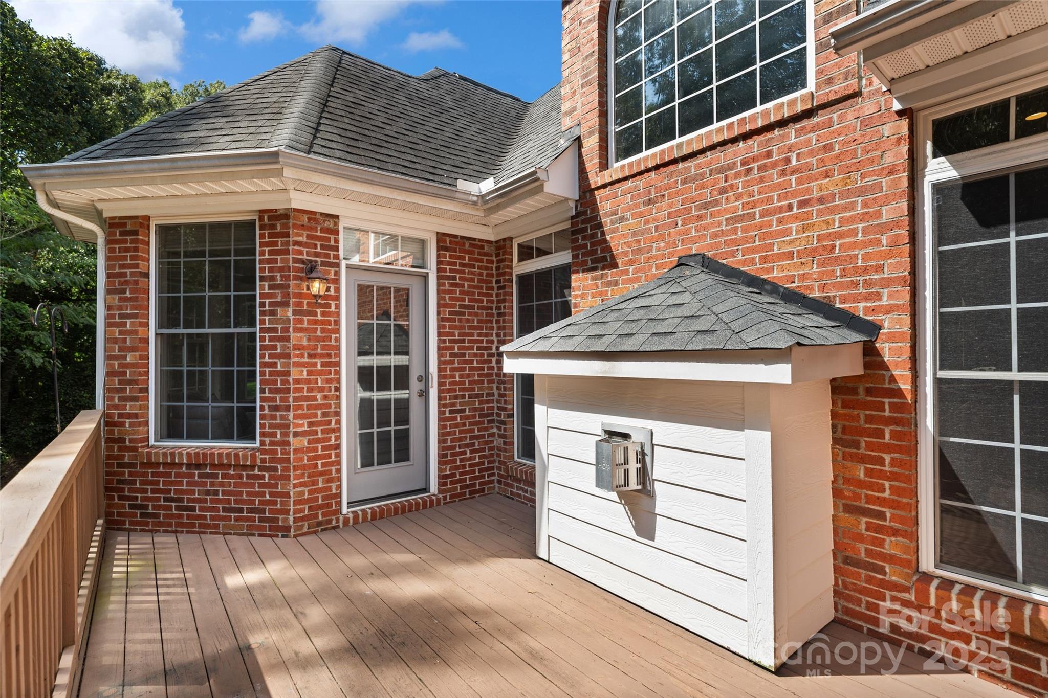 Laurel Creek - Residential