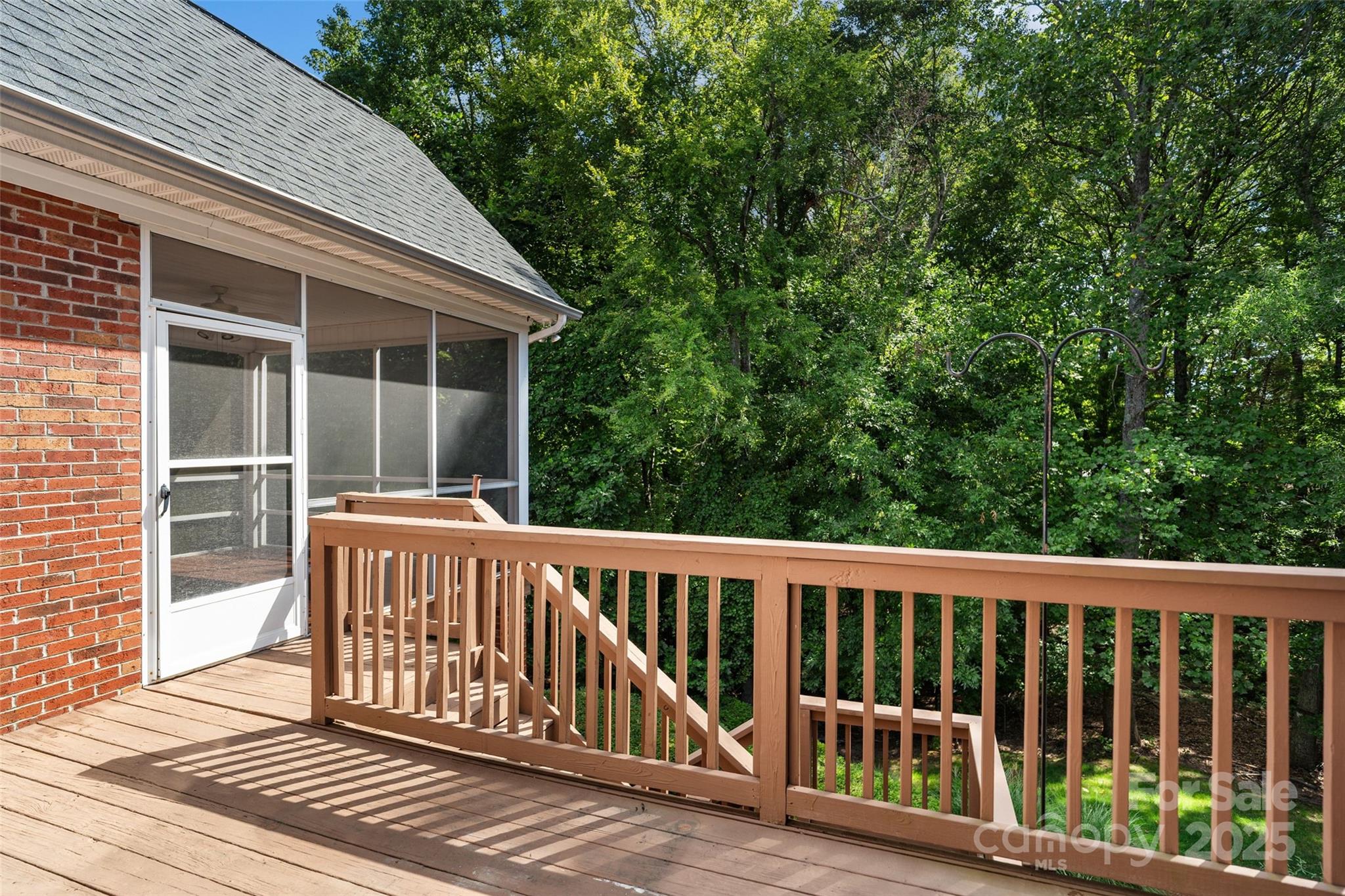 Laurel Creek - Residential