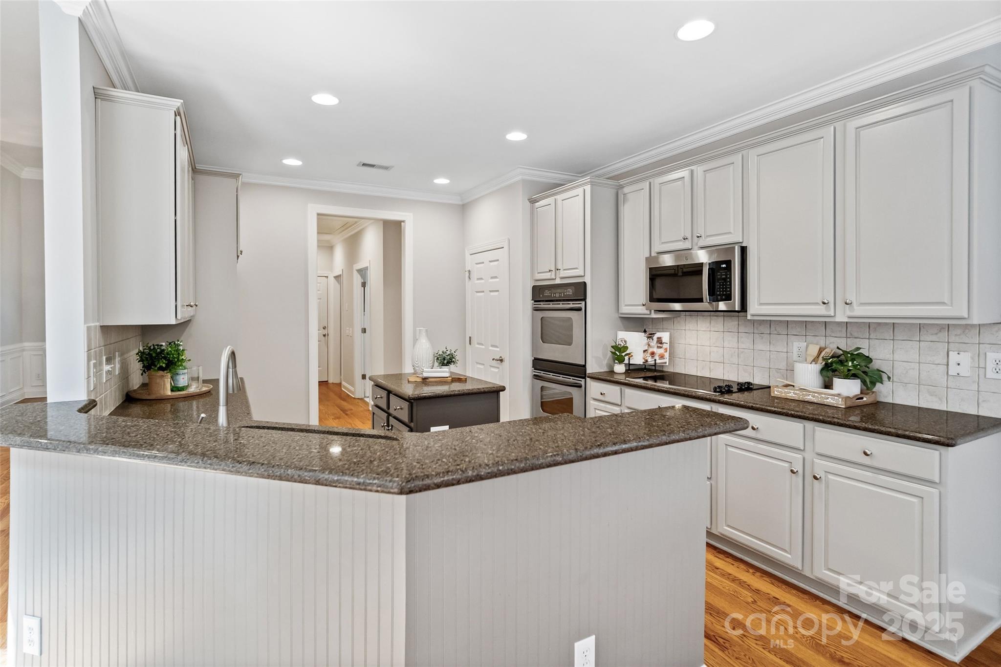 Laurel Creek - Residential