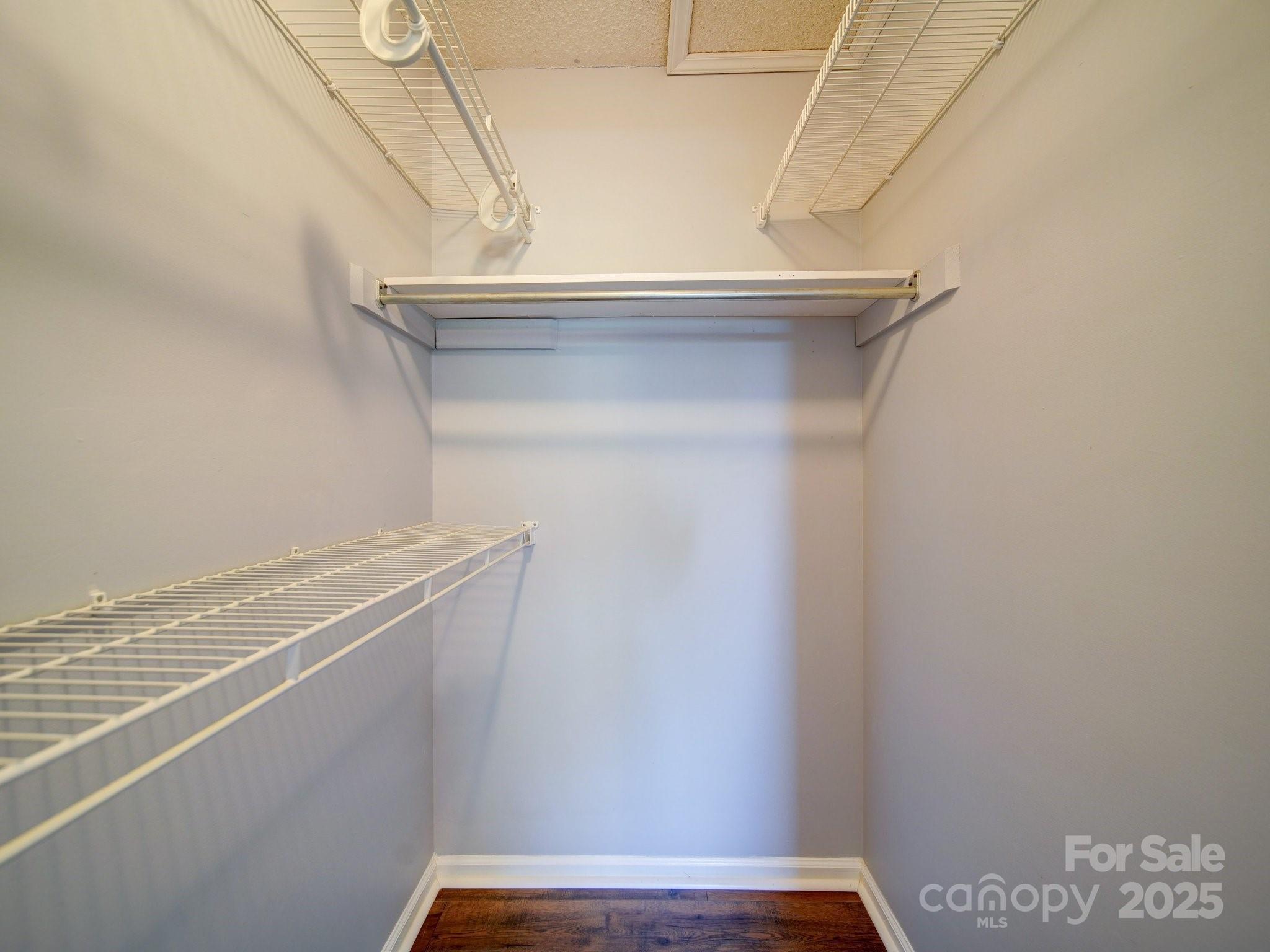 Tega Cay - Residential