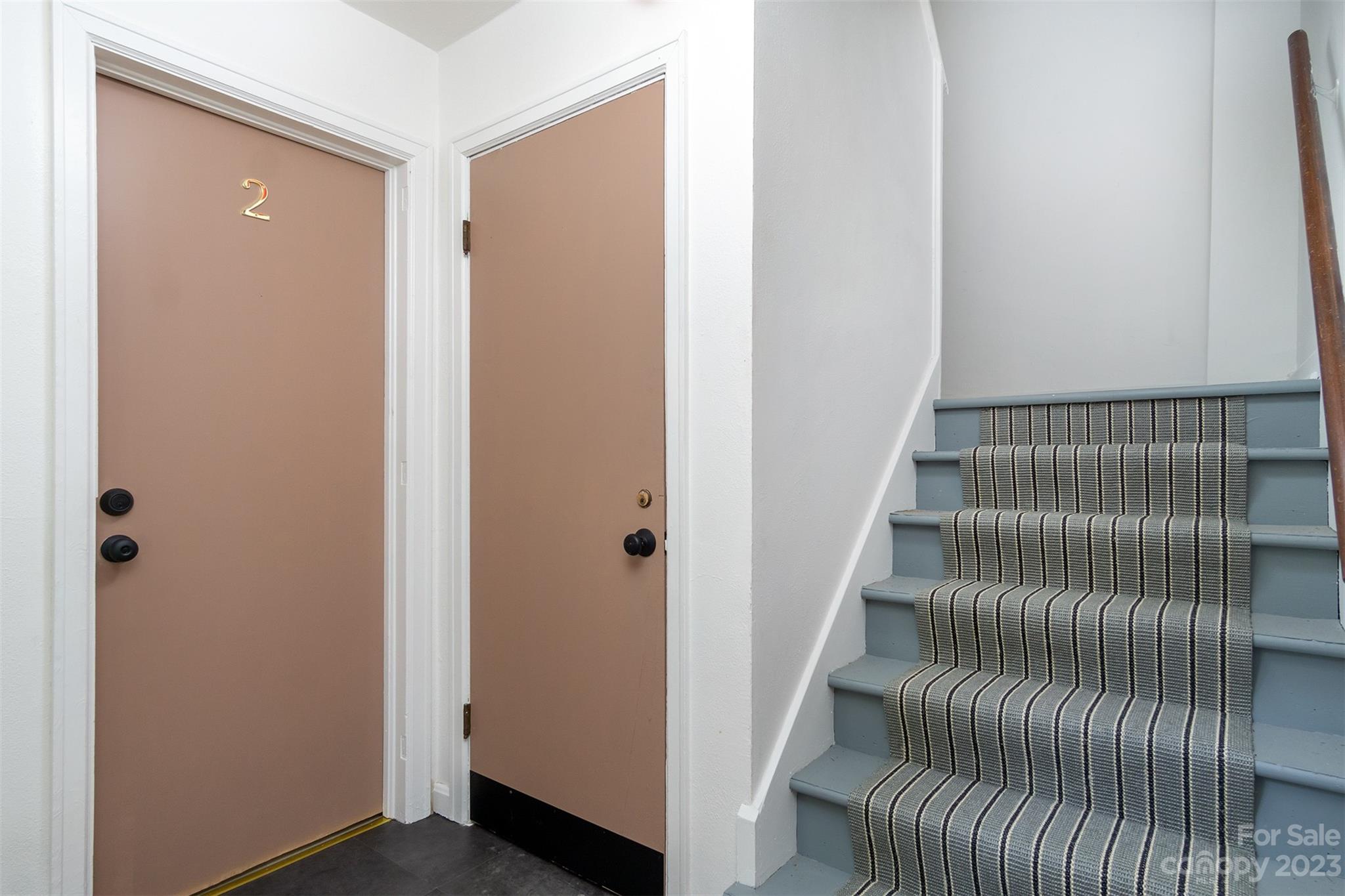 349 Country Club Condominium - Residential