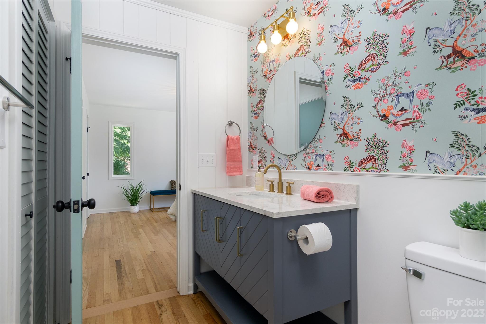 349 Country Club Condominium - Residential