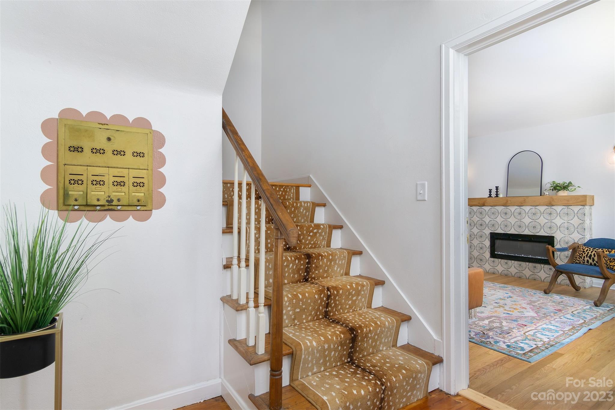 349 Country Club Condominium - Residential