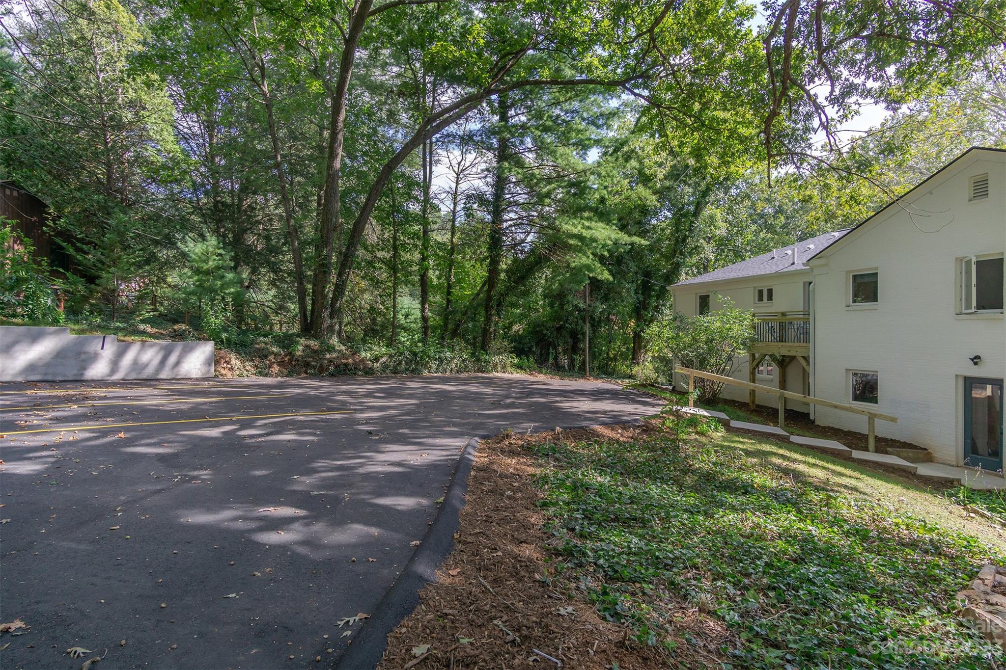 349 Country Club Condominium - Residential