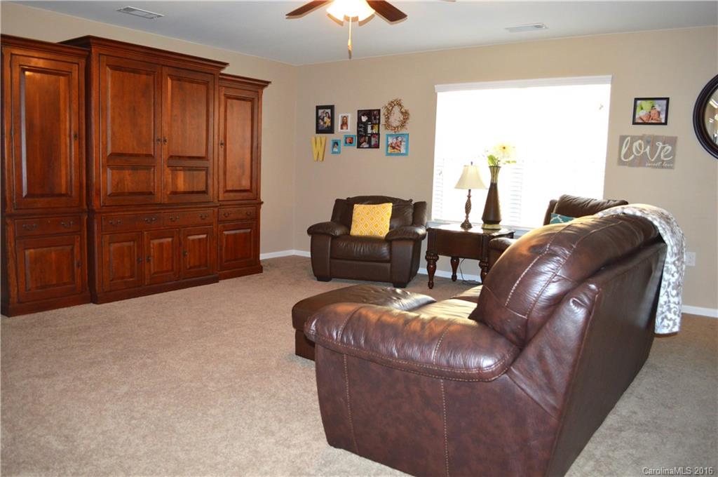 Reid Pointe - Residential