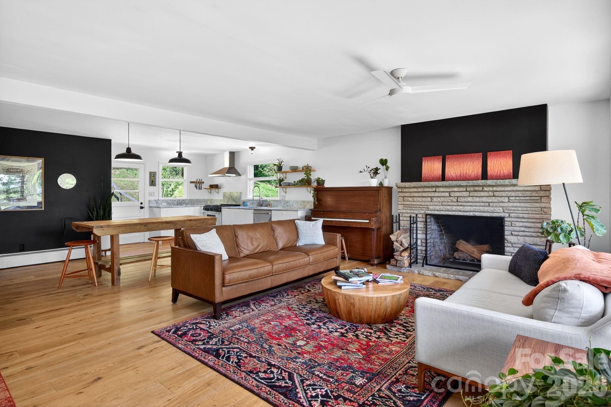 301 Stratford Road