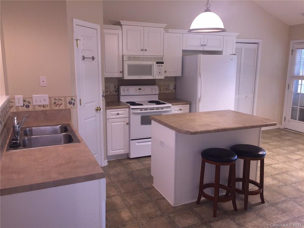 Hallmark Glen - Residential