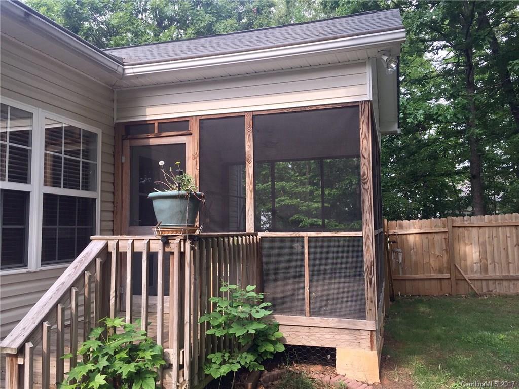 Hallmark Glen - Residential