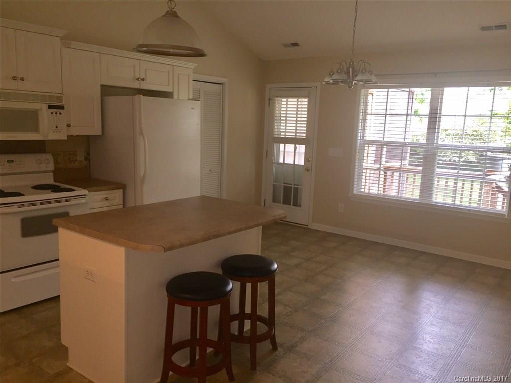 Hallmark Glen - Residential