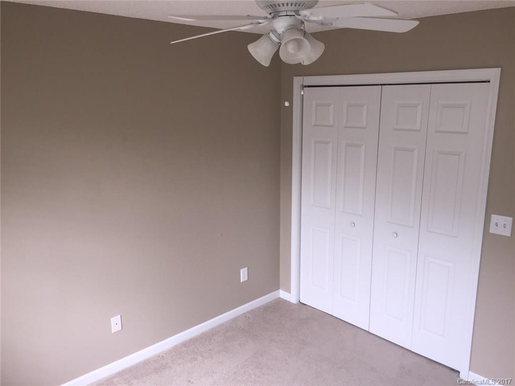 Hallmark Glen - Residential