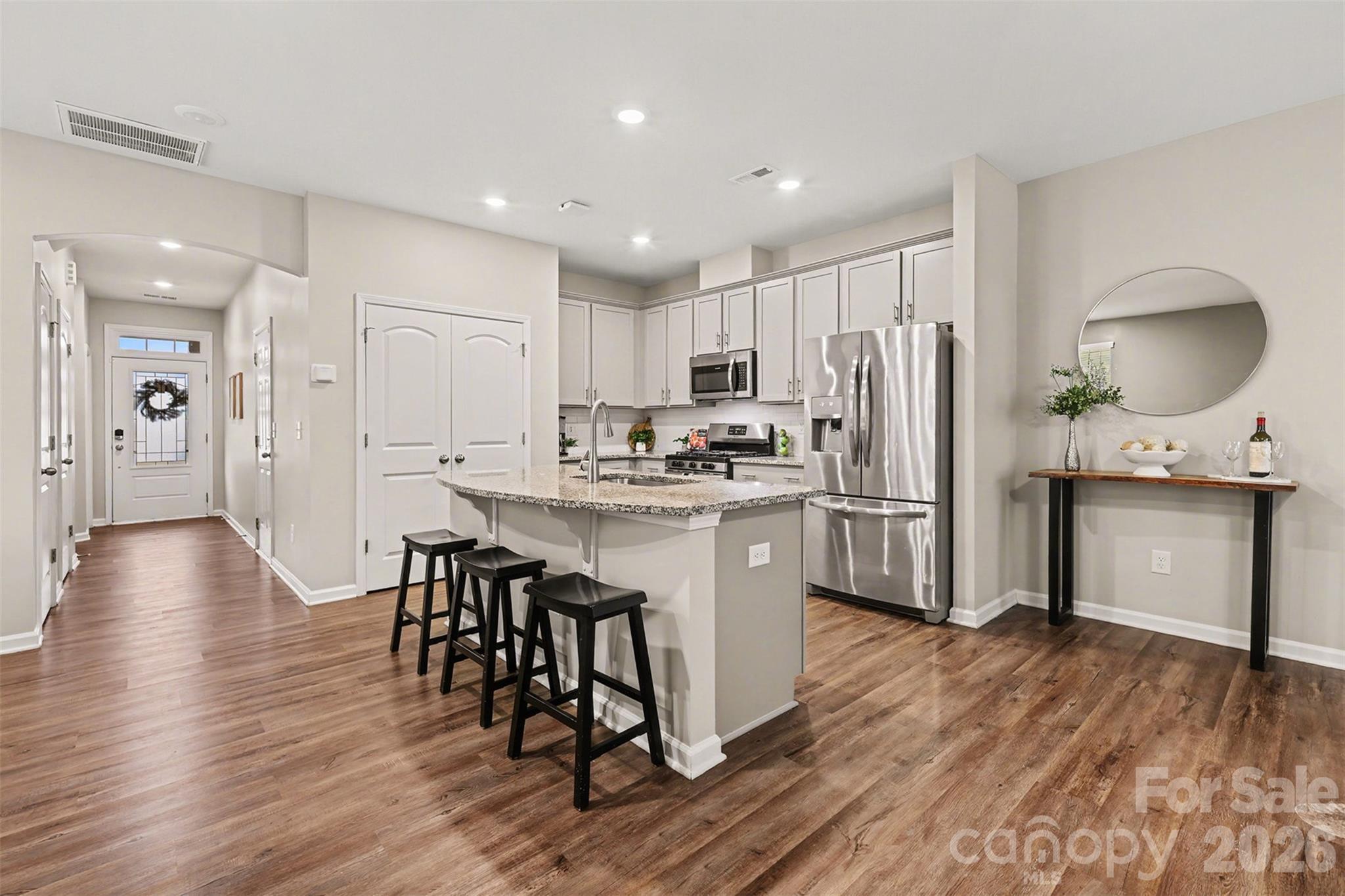 9458 Avery Lilac Lane