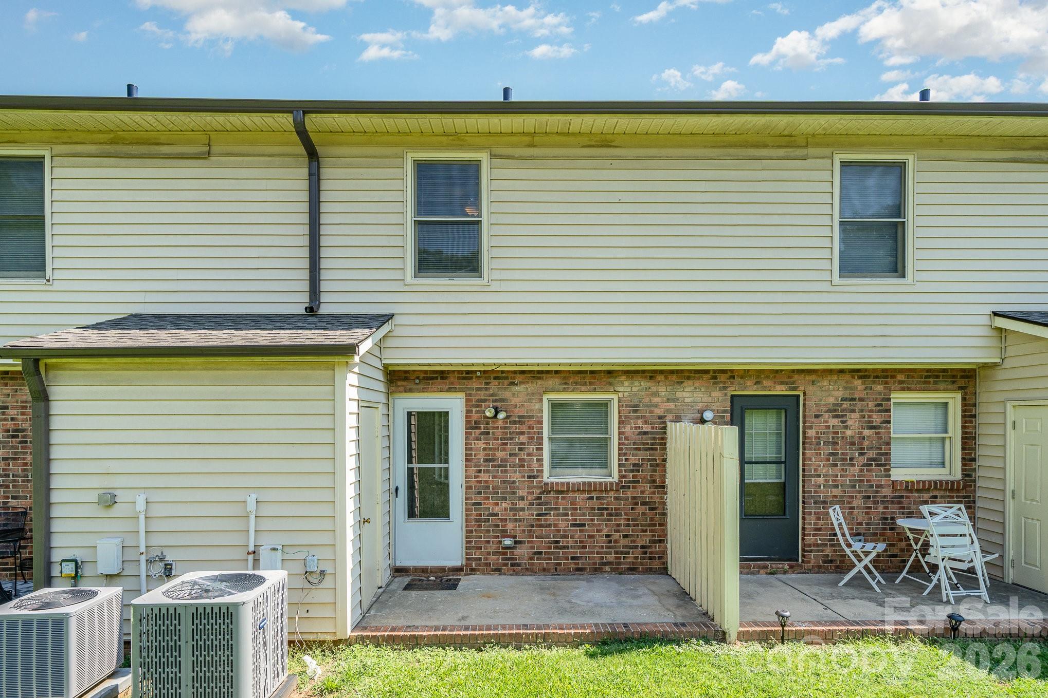 Willowbrook - Residential