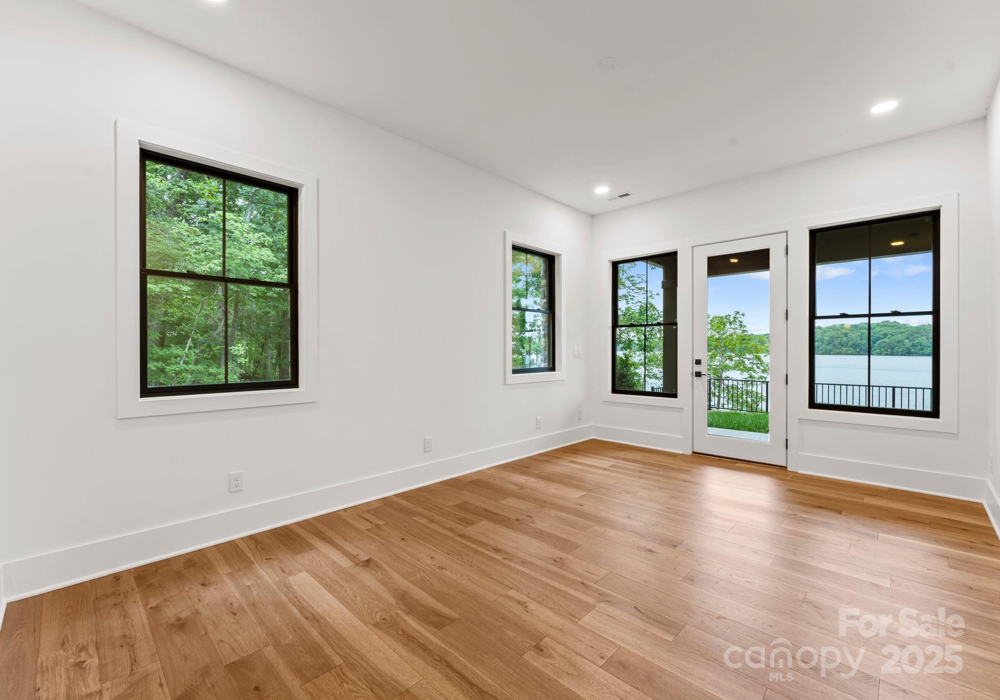 Edgewater - Residential