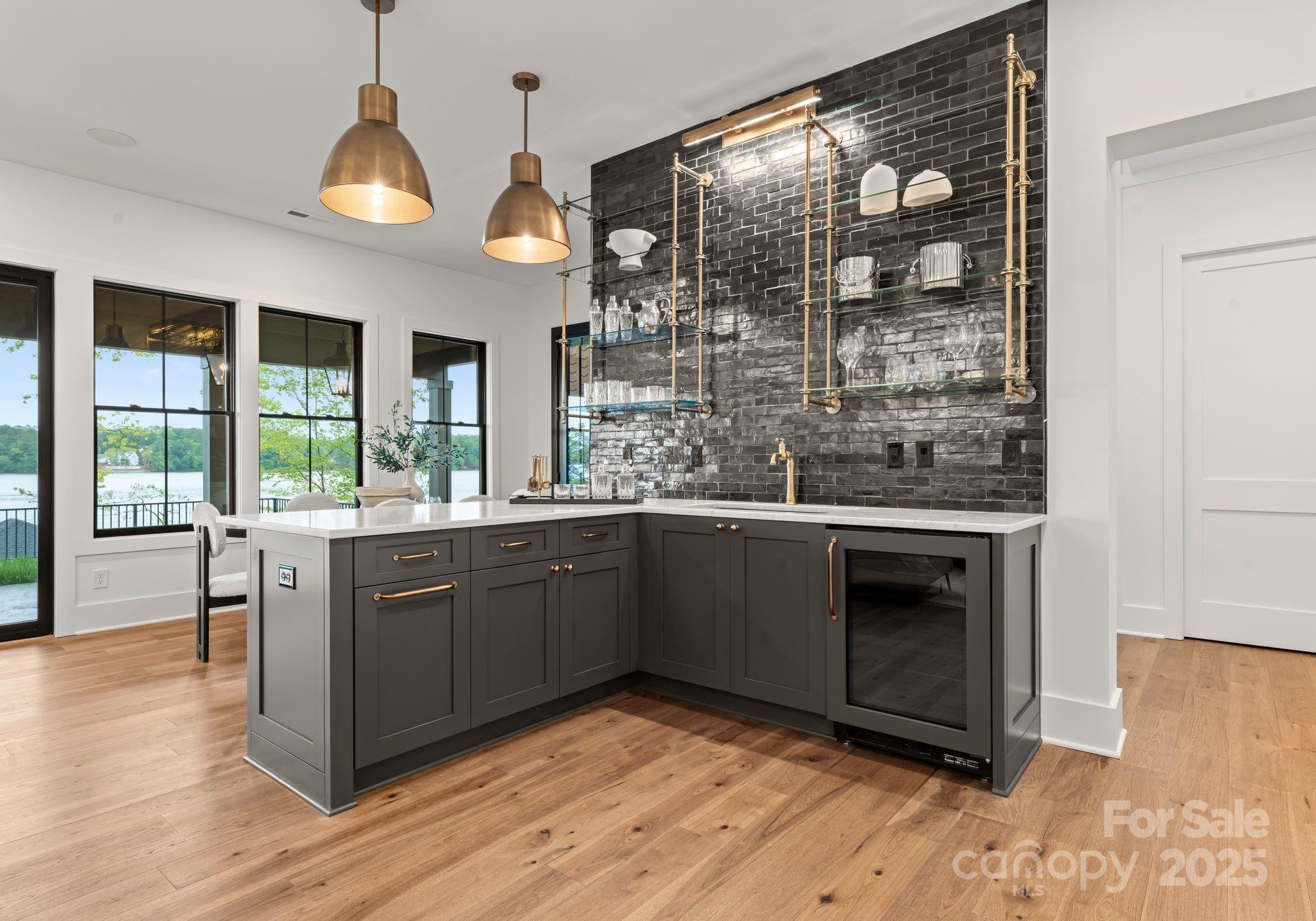 Edgewater - Residential