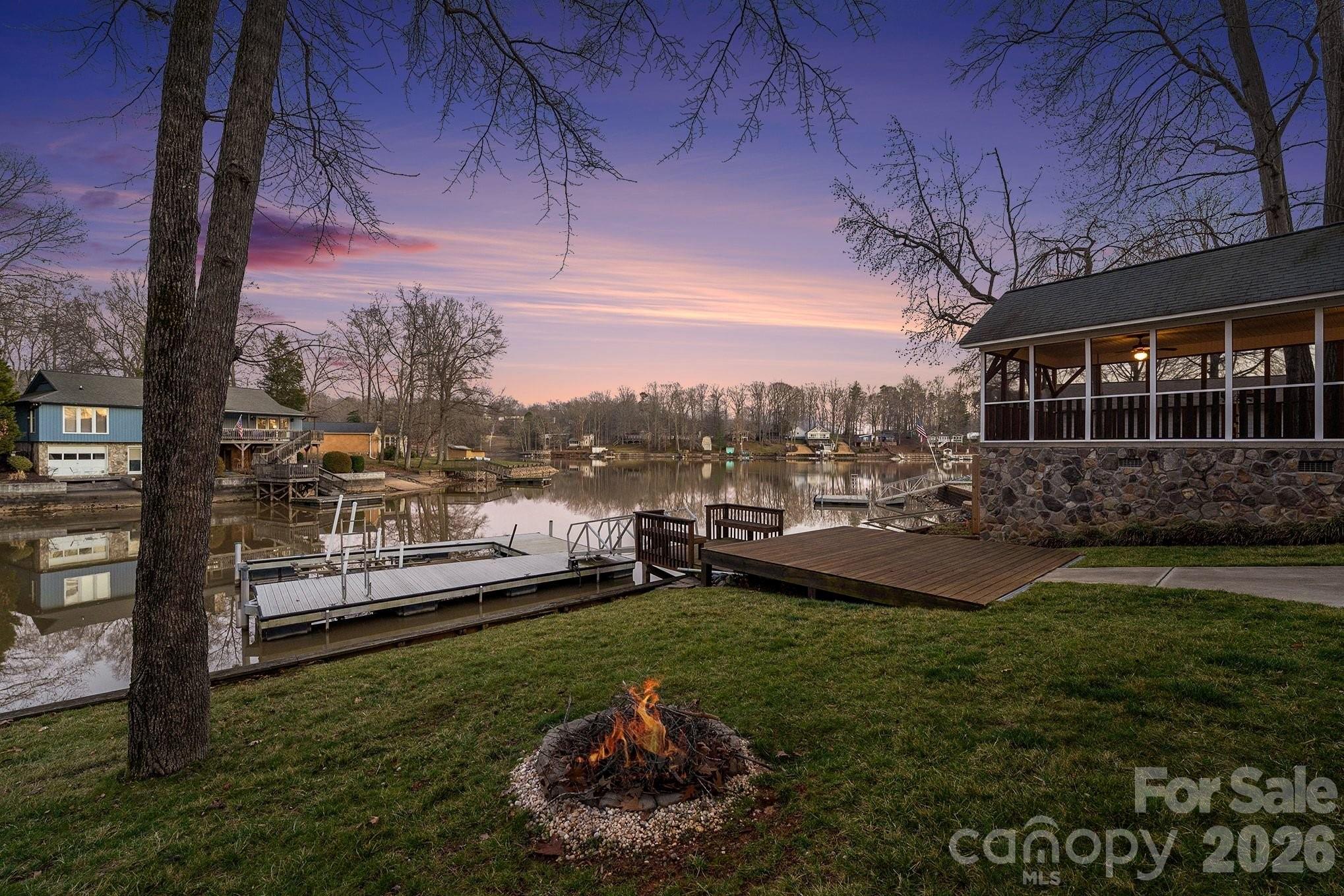 High Rock Lake - Residential