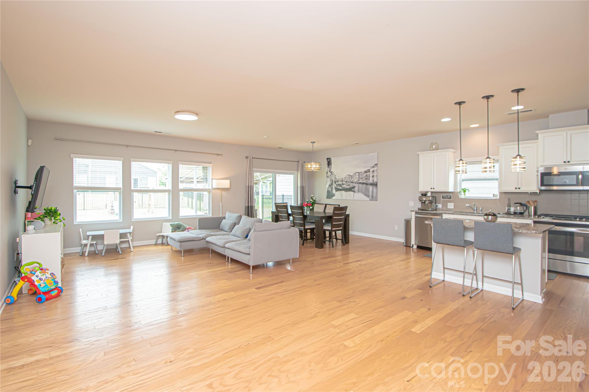 Clarabella - Residential