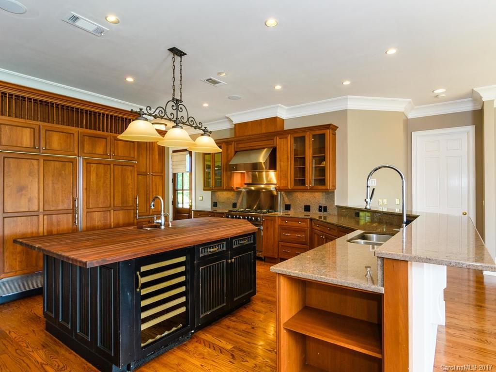 The Cliffs at Walnut Cove - Residential