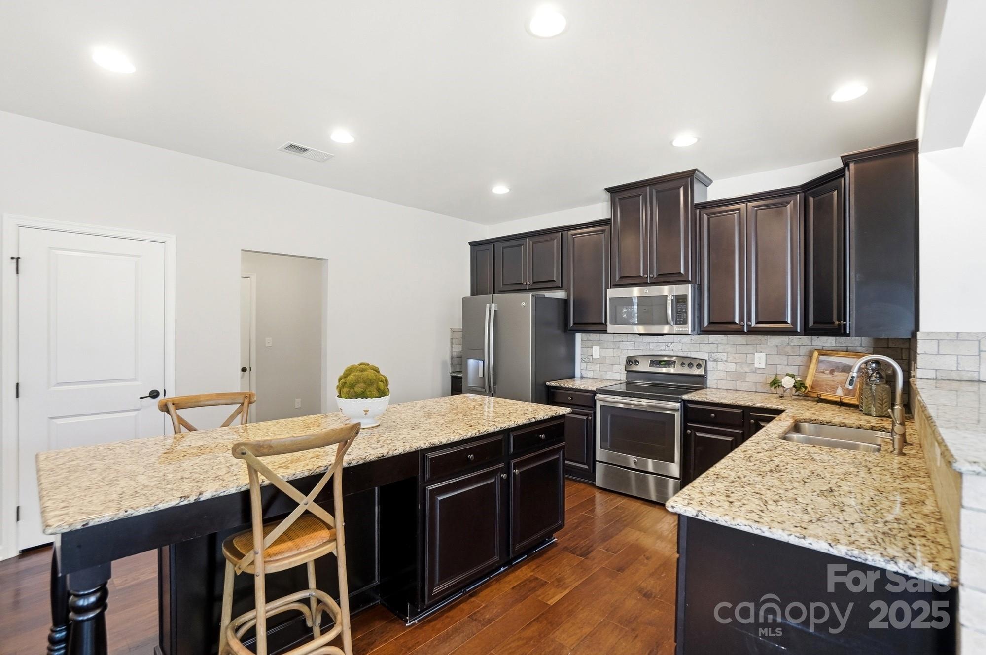 Rosegate - Residential