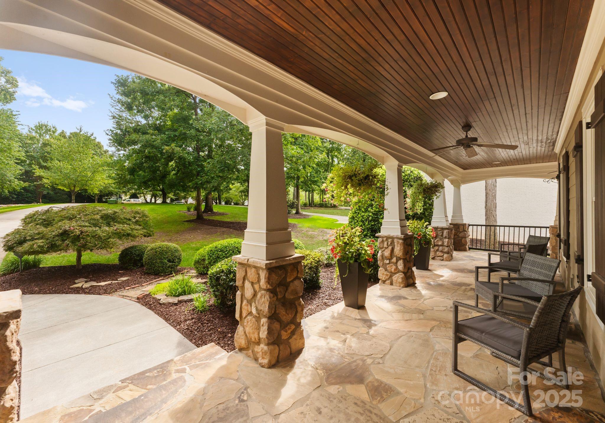 20361 Enclave Oaks Court