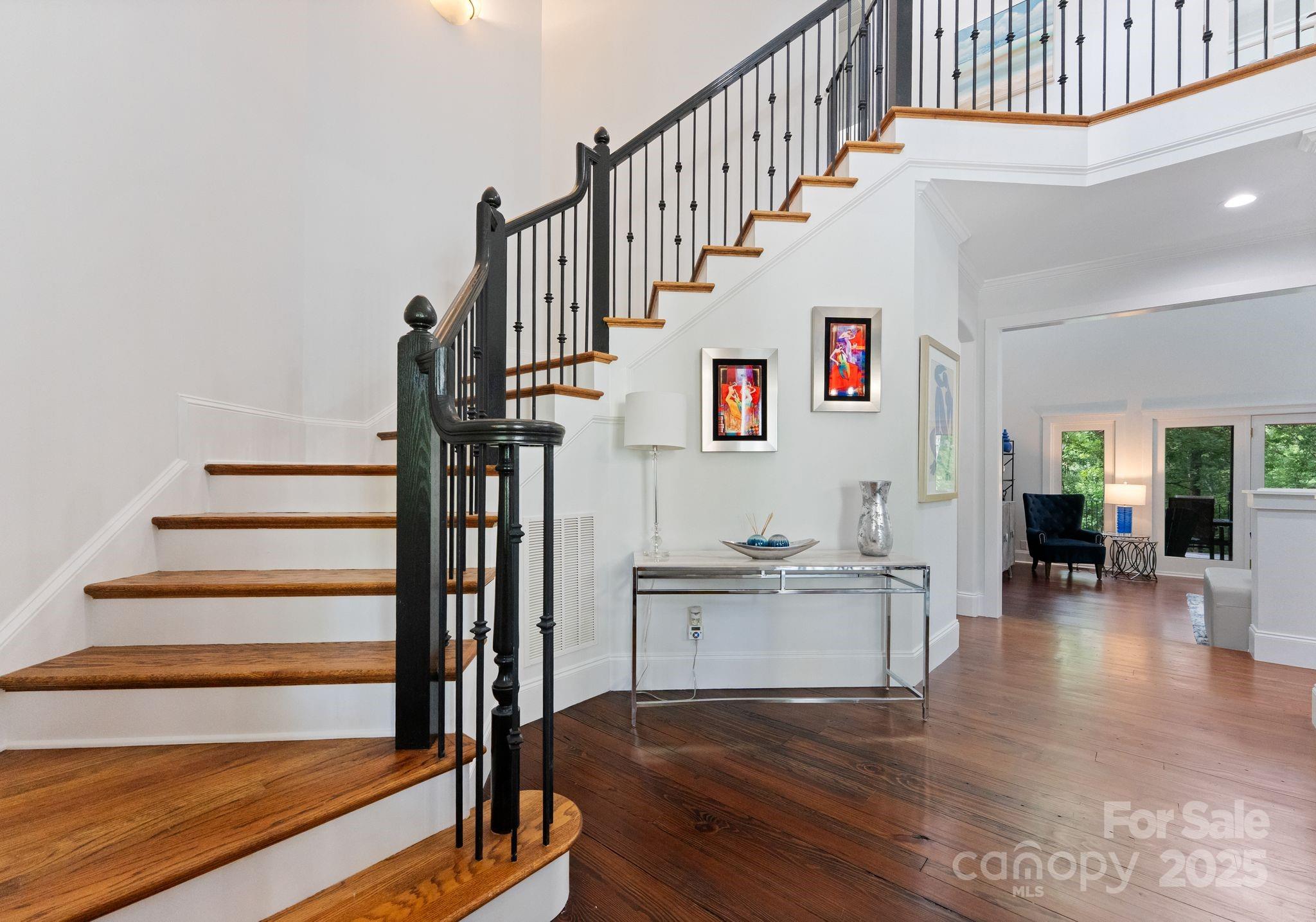 20361 Enclave Oaks Court
