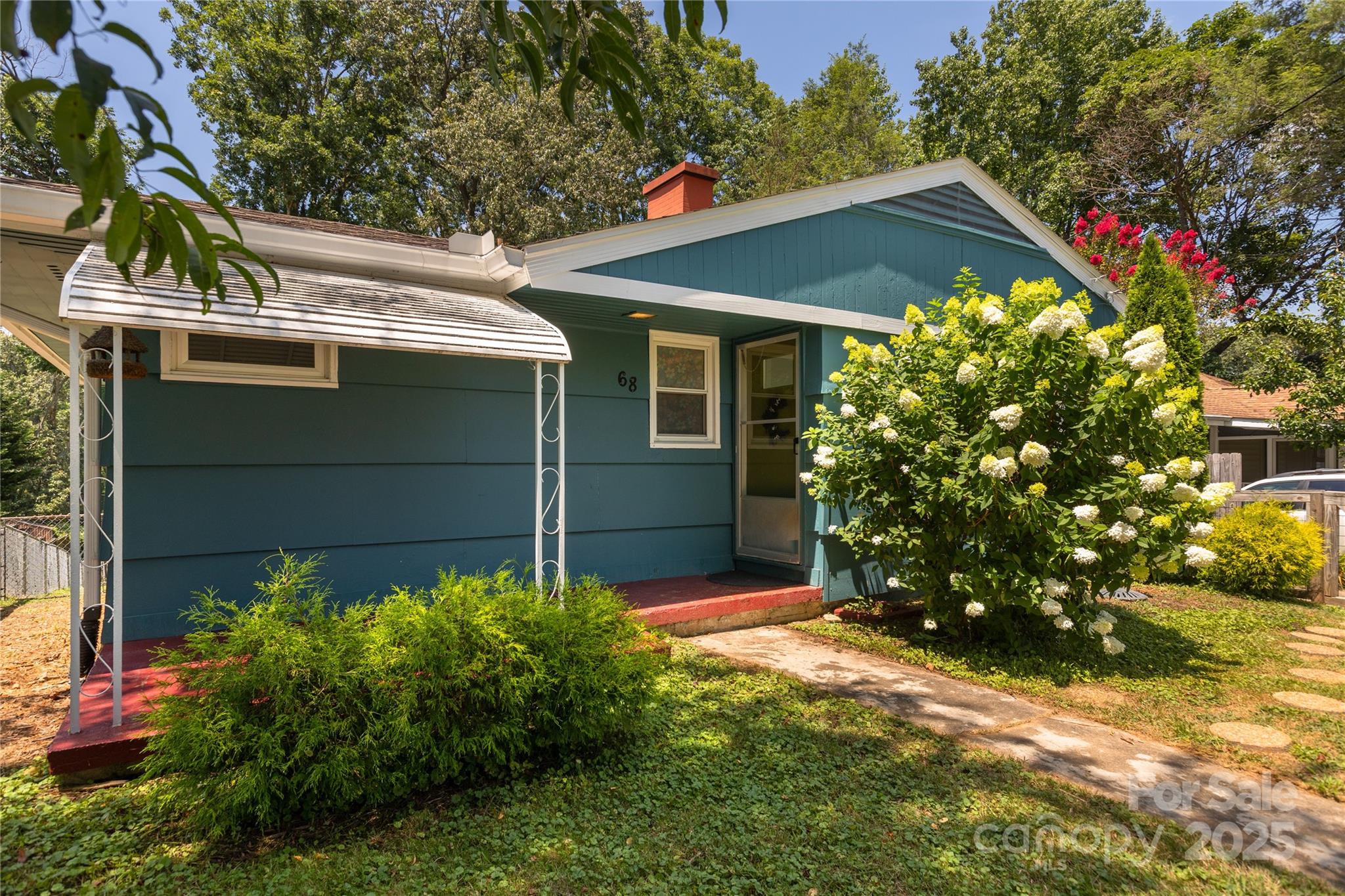 68 Vandalia Avenue