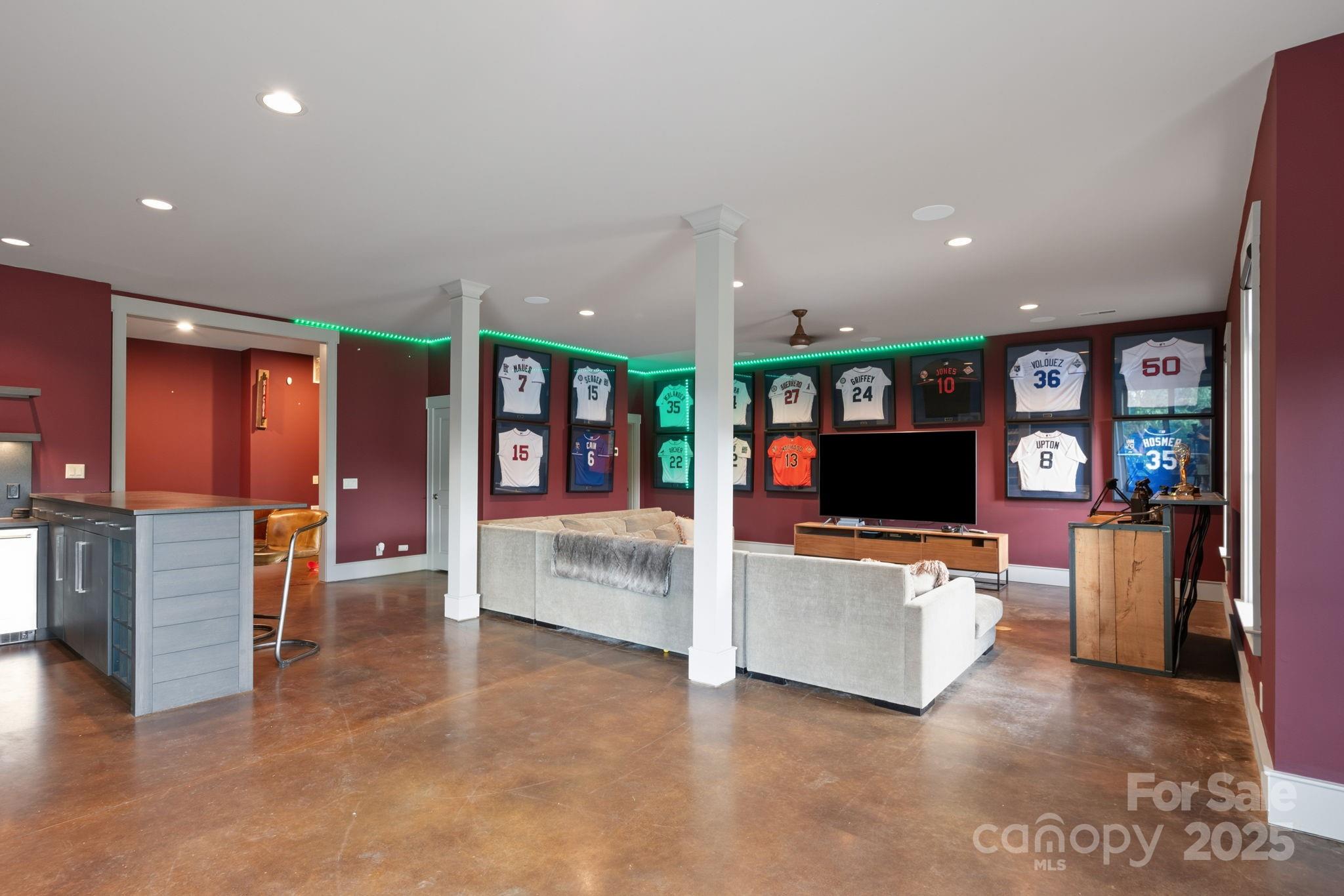 Waterford Lakes - Residential