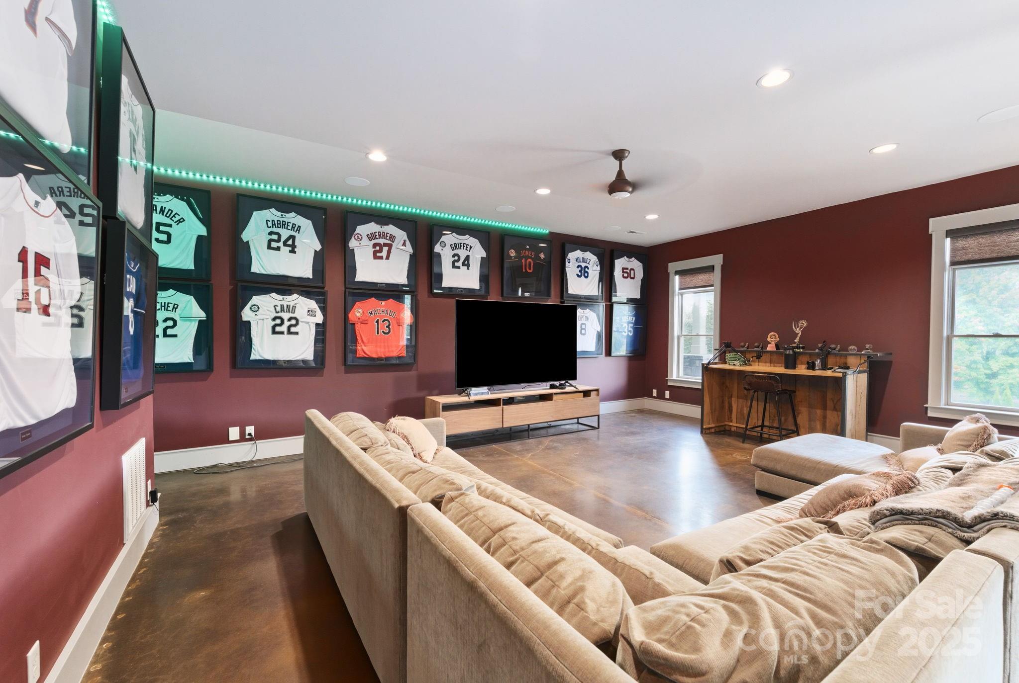 Waterford Lakes - Residential