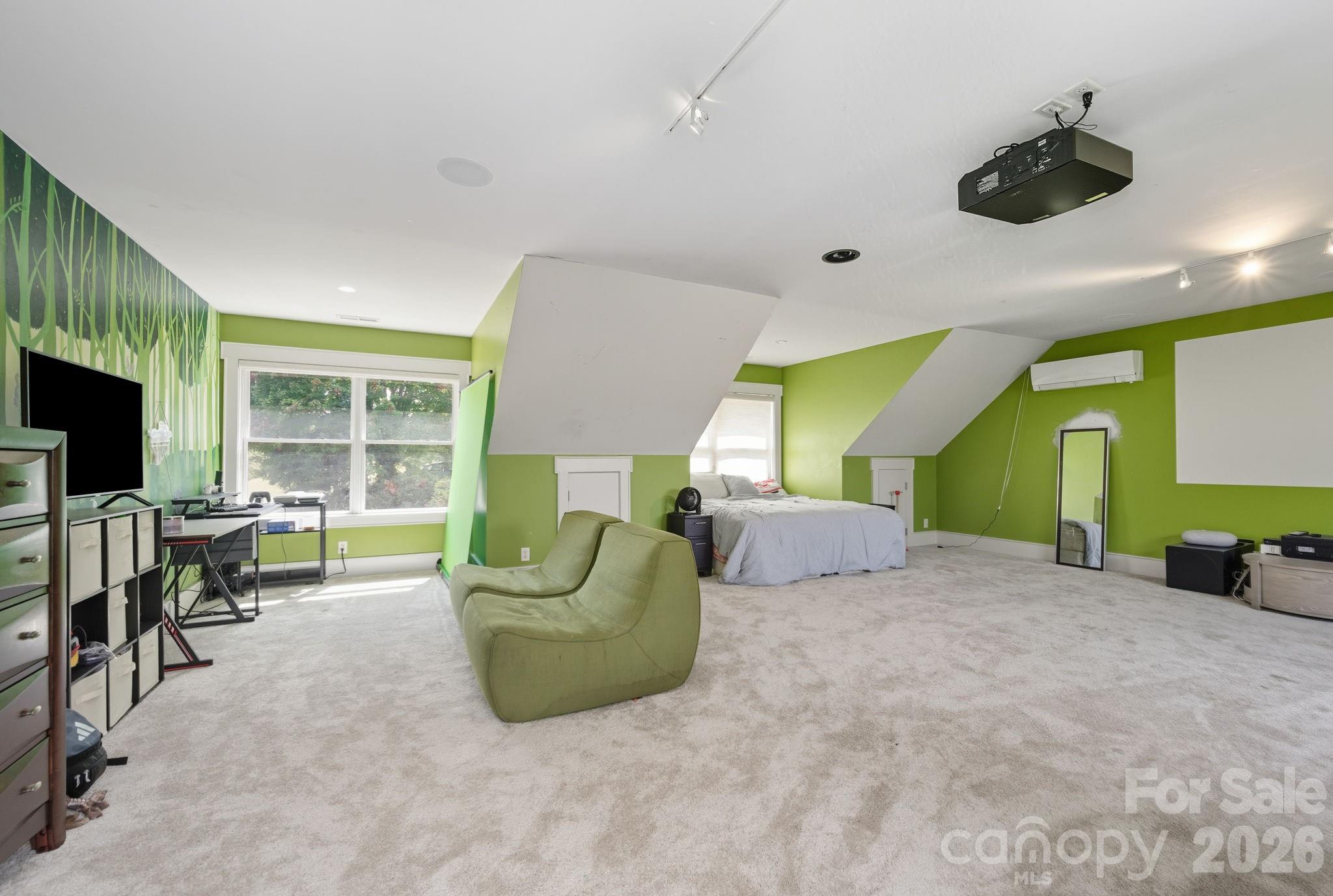 Waterford Lakes - Residential