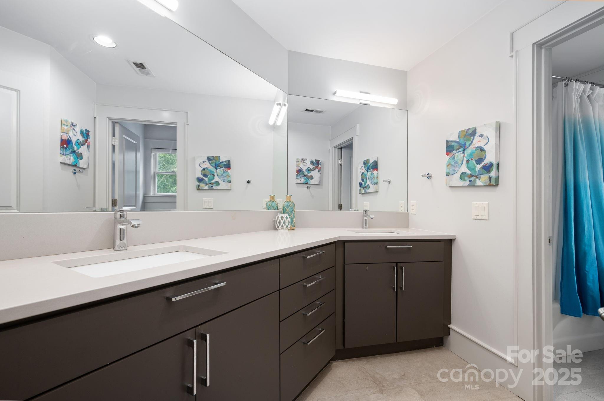 Waterford Lakes - Residential