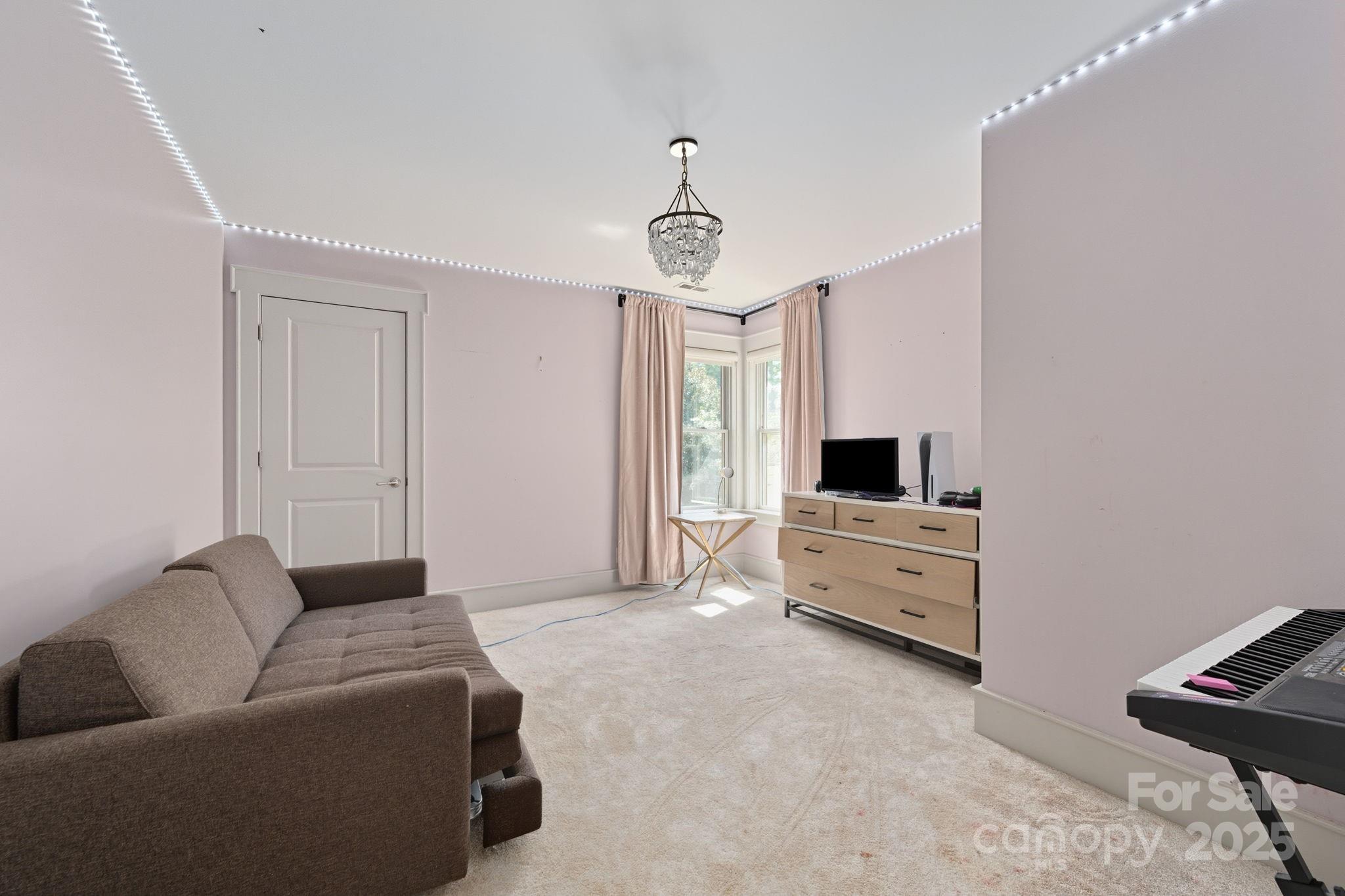 Waterford Lakes - Residential