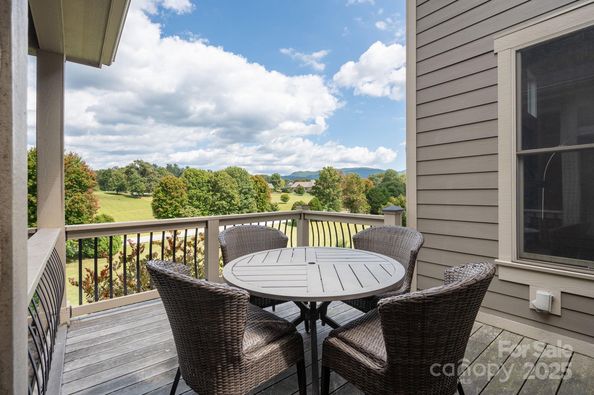 Waterford Lakes - Residential