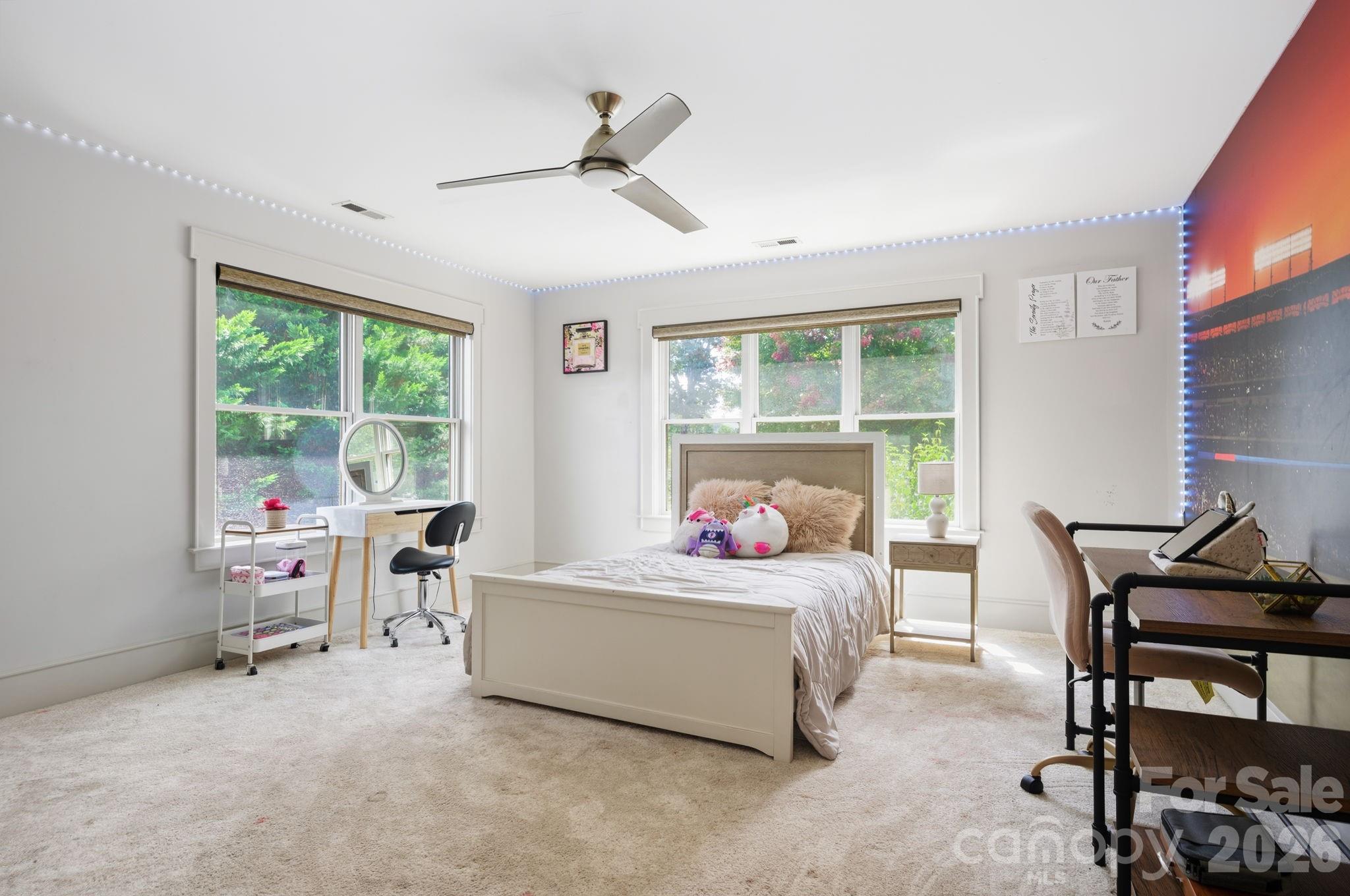 Waterford Lakes - Residential