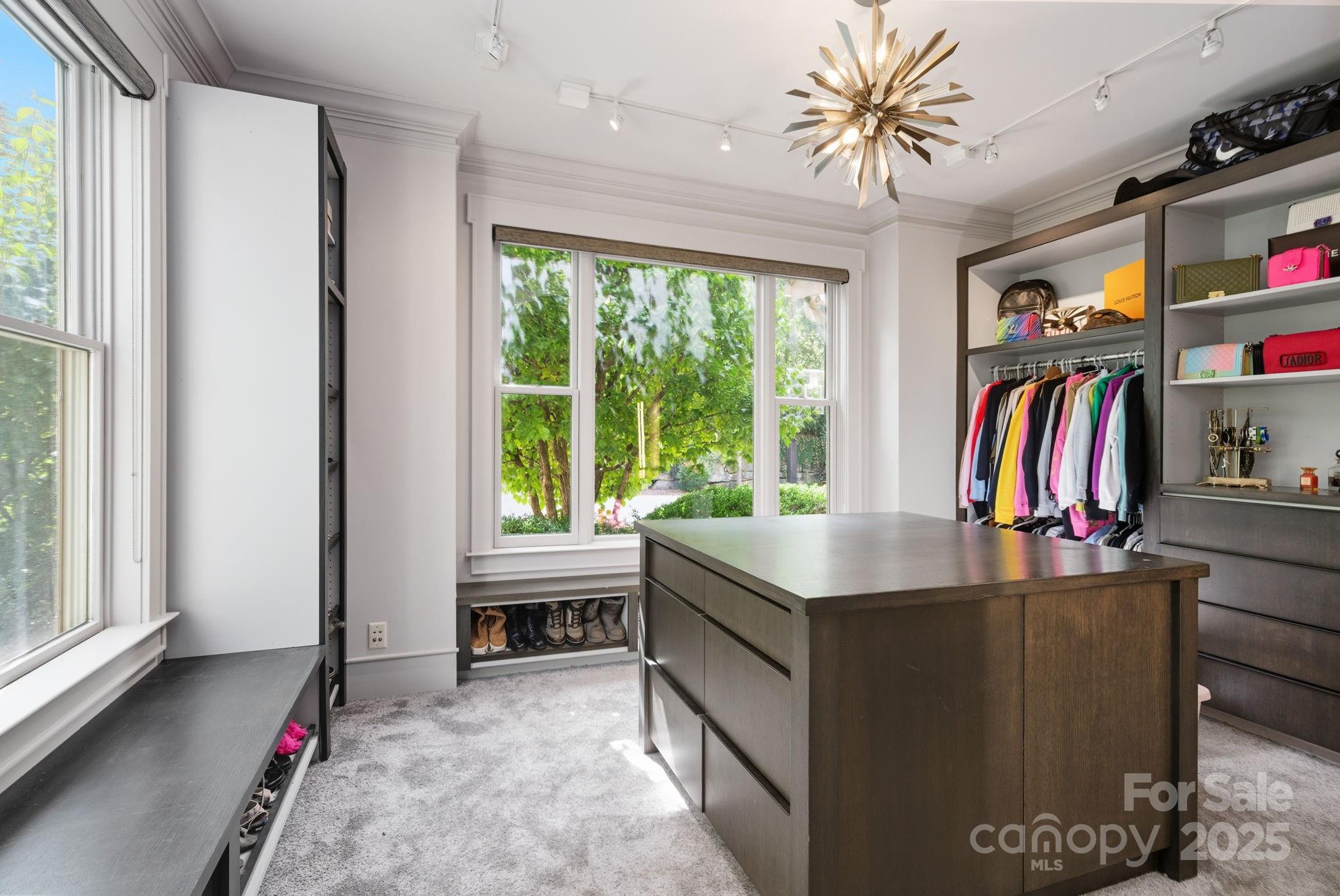 Waterford Lakes - Residential