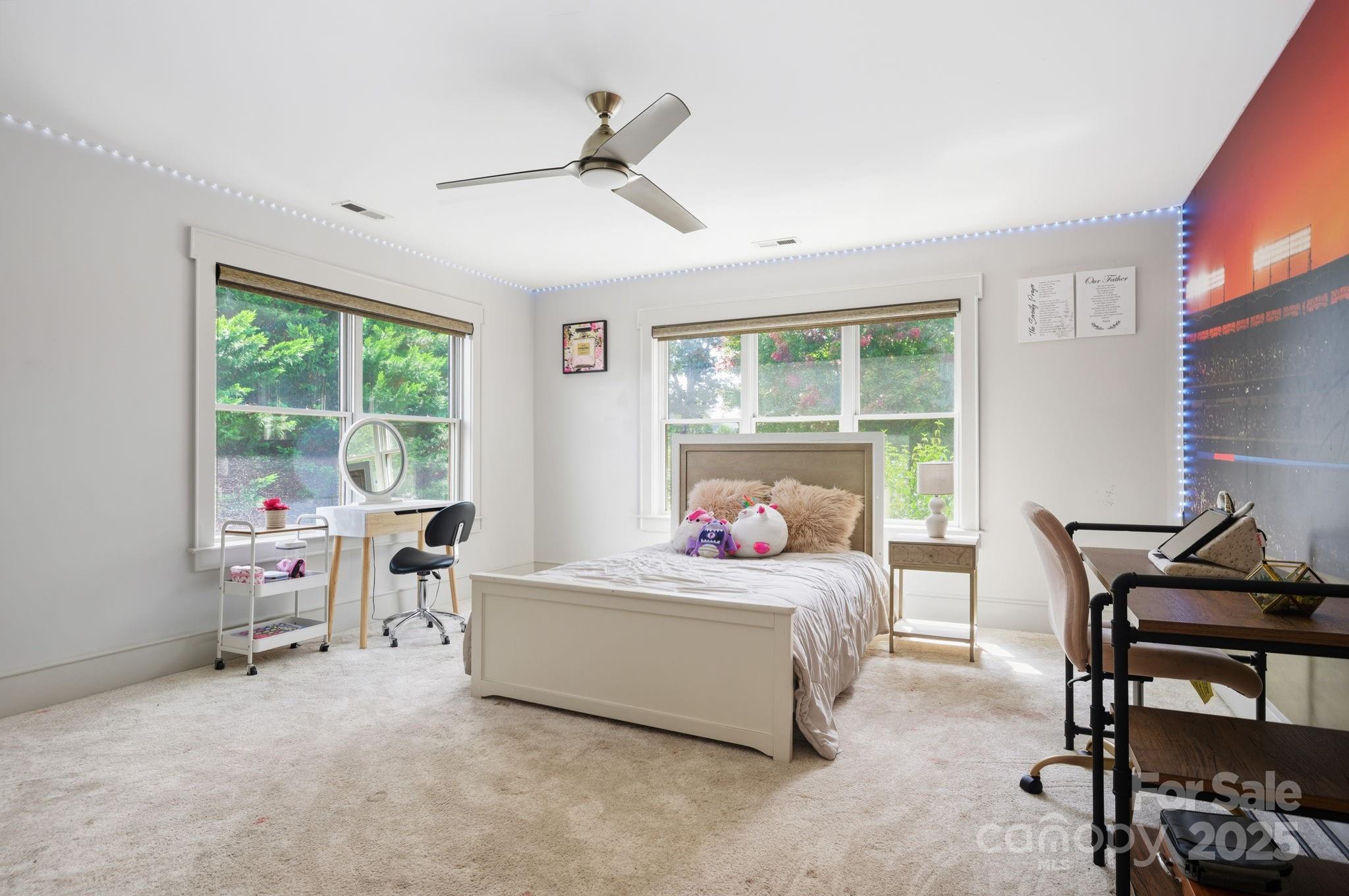 Waterford Lakes - Residential