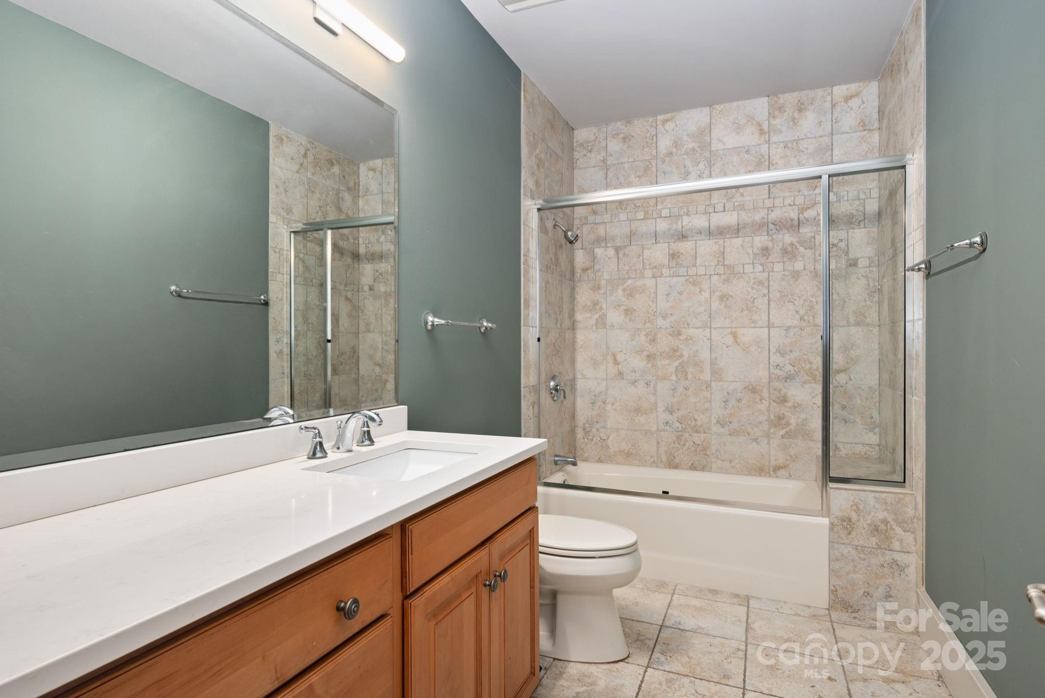 Waterford Lakes - Residential